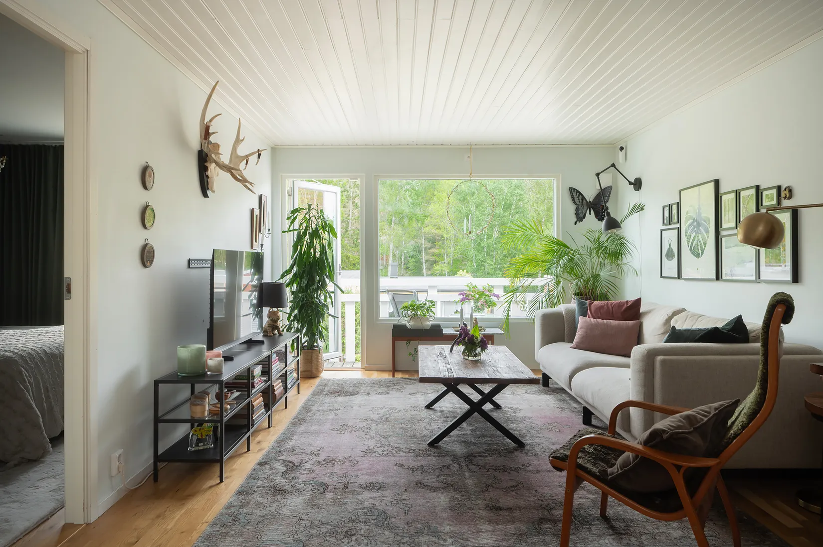 Radhus, Granbacken 9, Broängen, Botkyrka