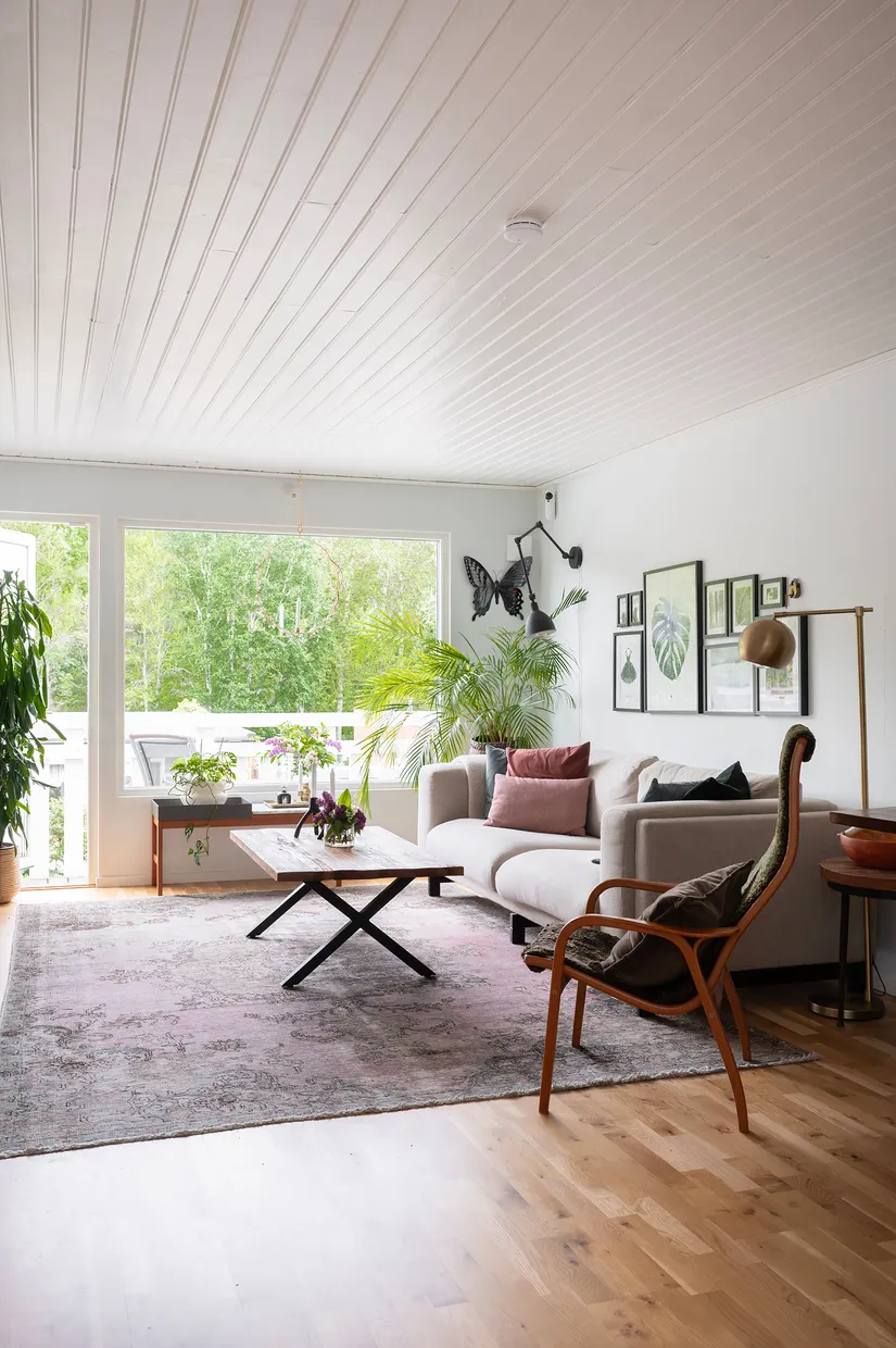 Radhus, Granbacken 9, Broängen, Botkyrka