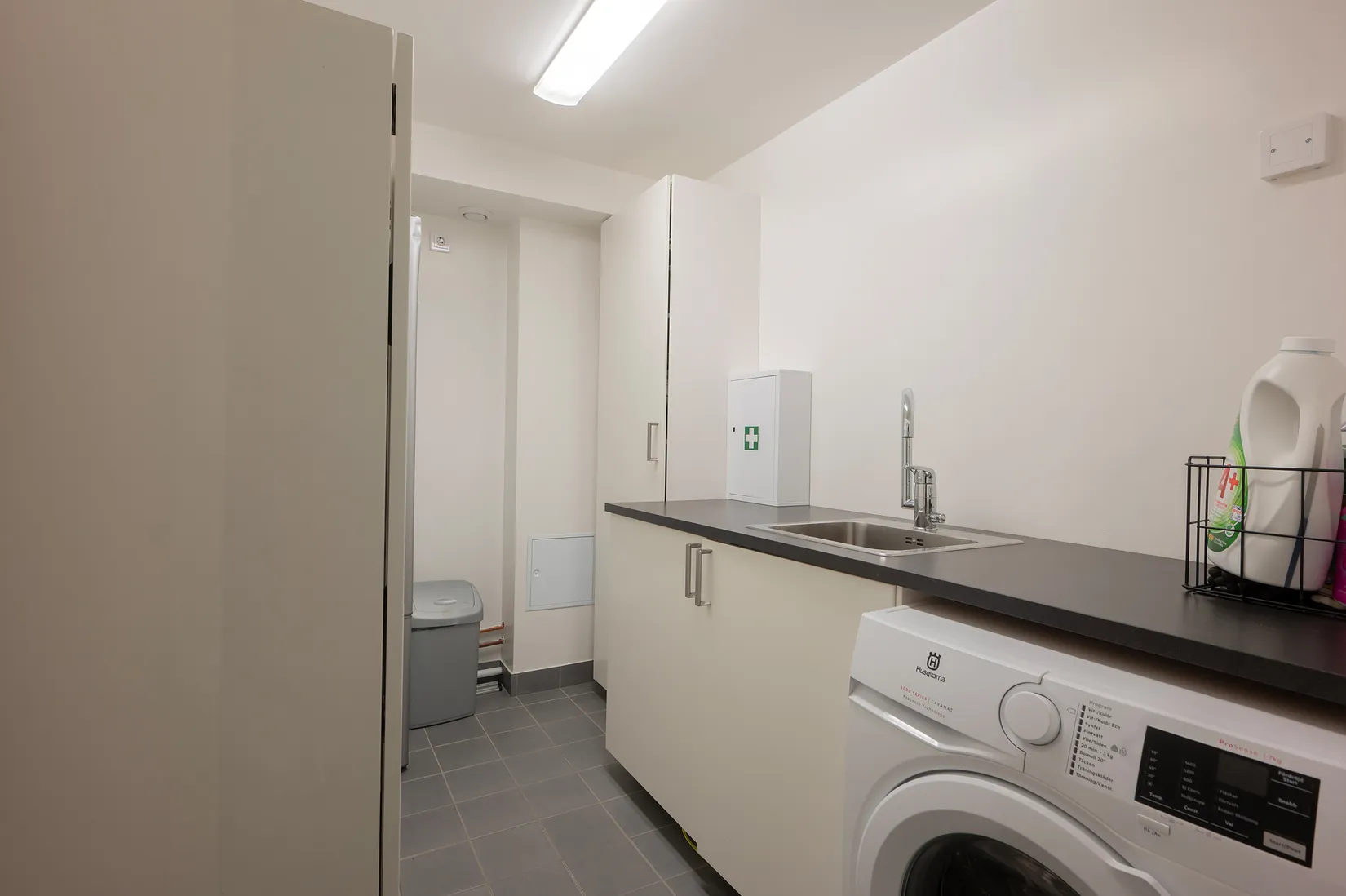 Radhus, Granbacken 9, Broängen, Botkyrka