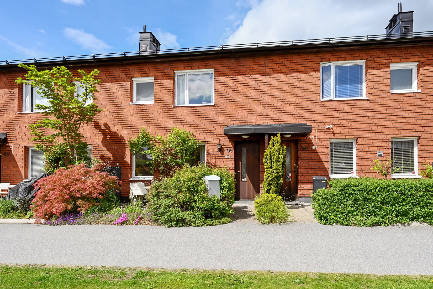 Radhus, Linnés väg 108, Häggvik, Sollentuna