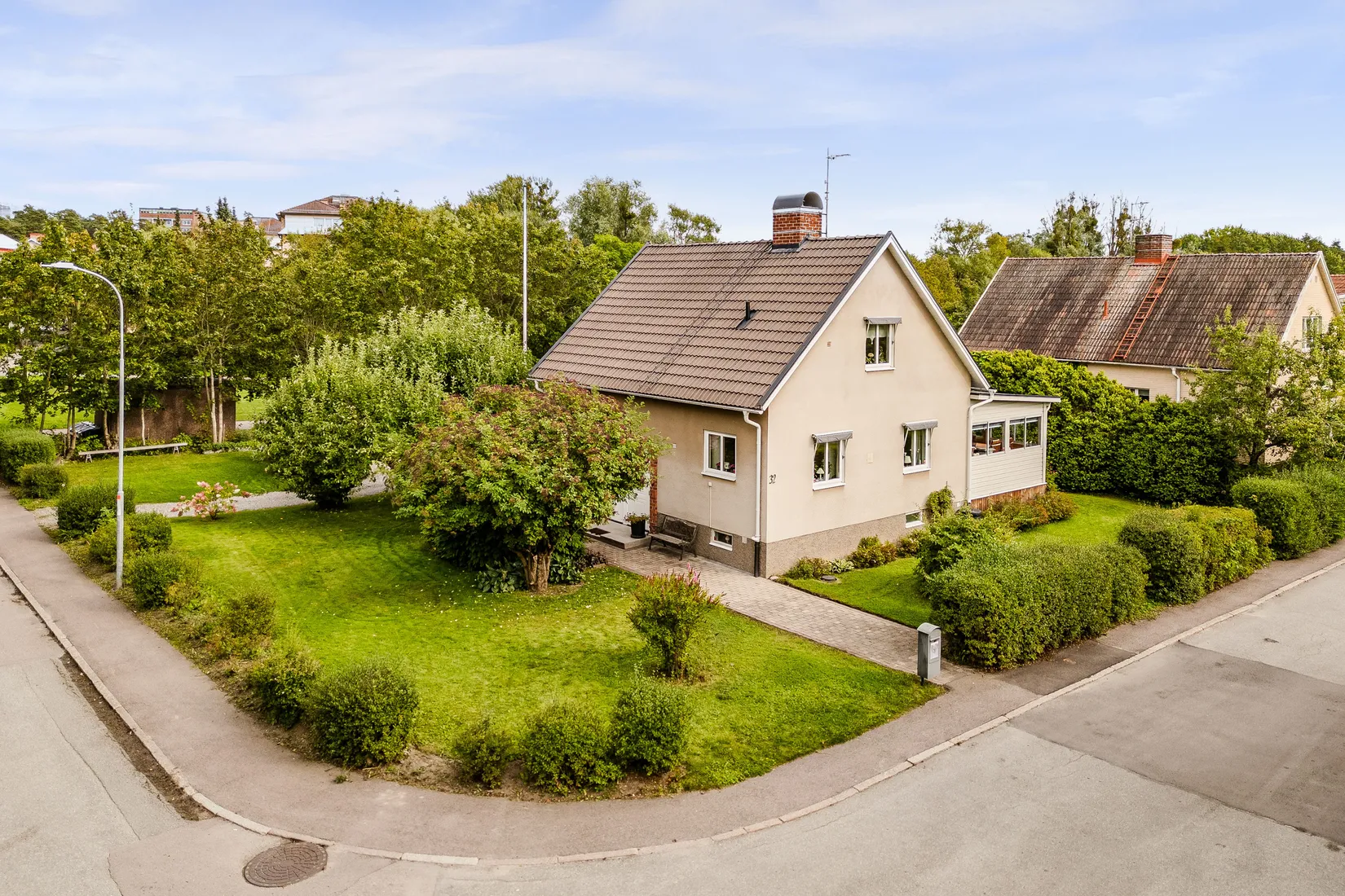 Villa, Vitmåragatan 32, Gideonsberg, Västerås
