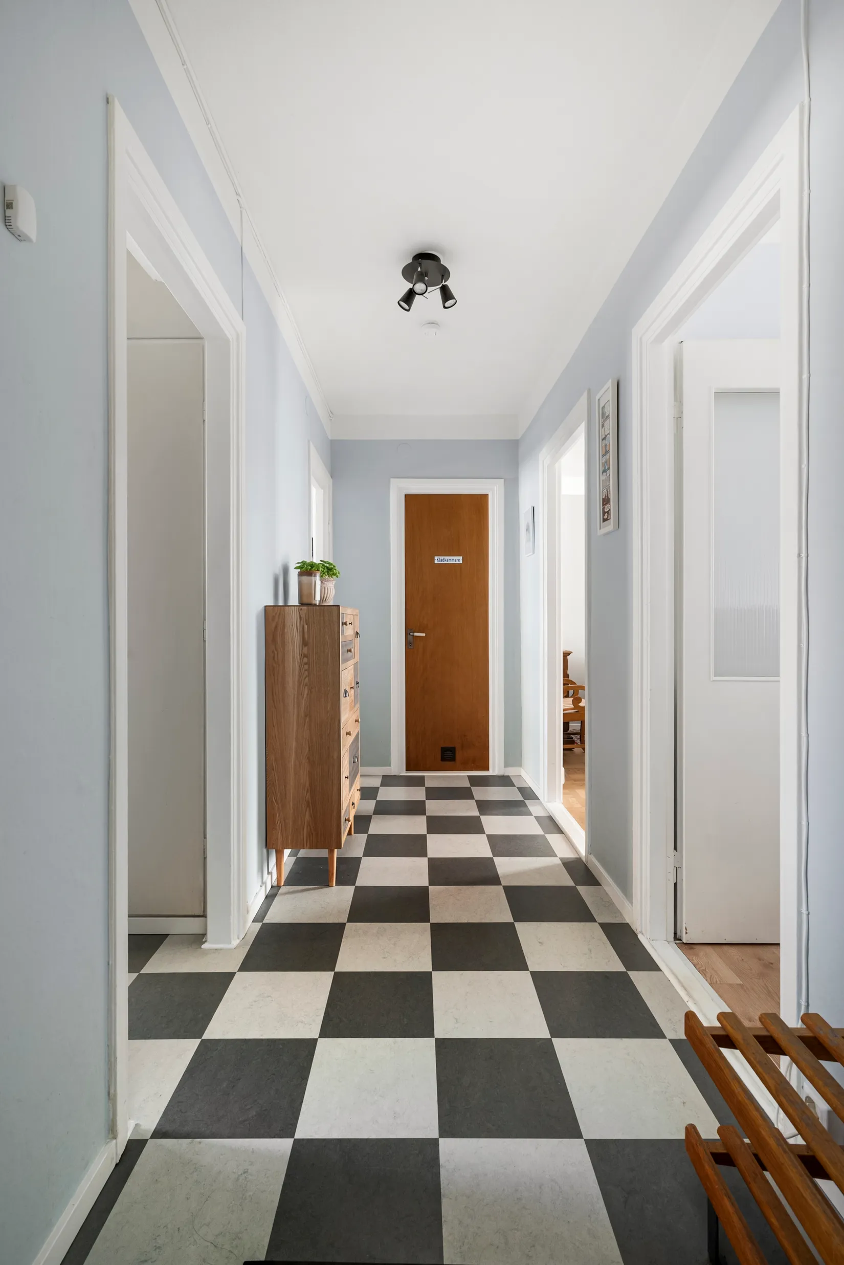 Bostadsrätt, Vittangigatan 5, Vällingby Centrum, Stockholm