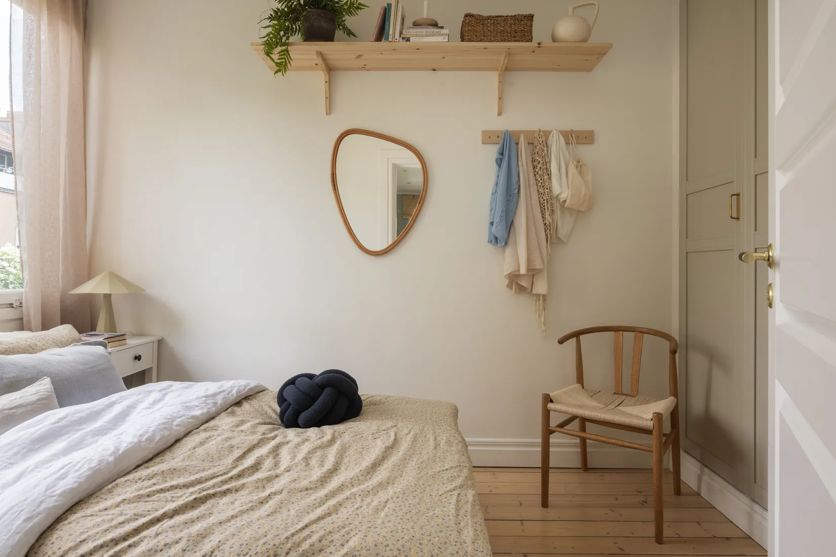Bostadsrätt, Övre Bergsvägen 12, Midsommarkransen, Stockholm