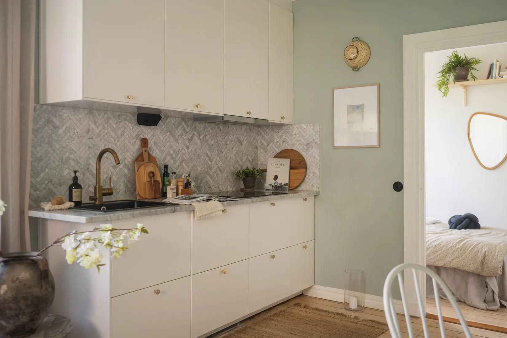 Bostadsrätt, Övre Bergsvägen 12, Midsommarkransen, Stockholm