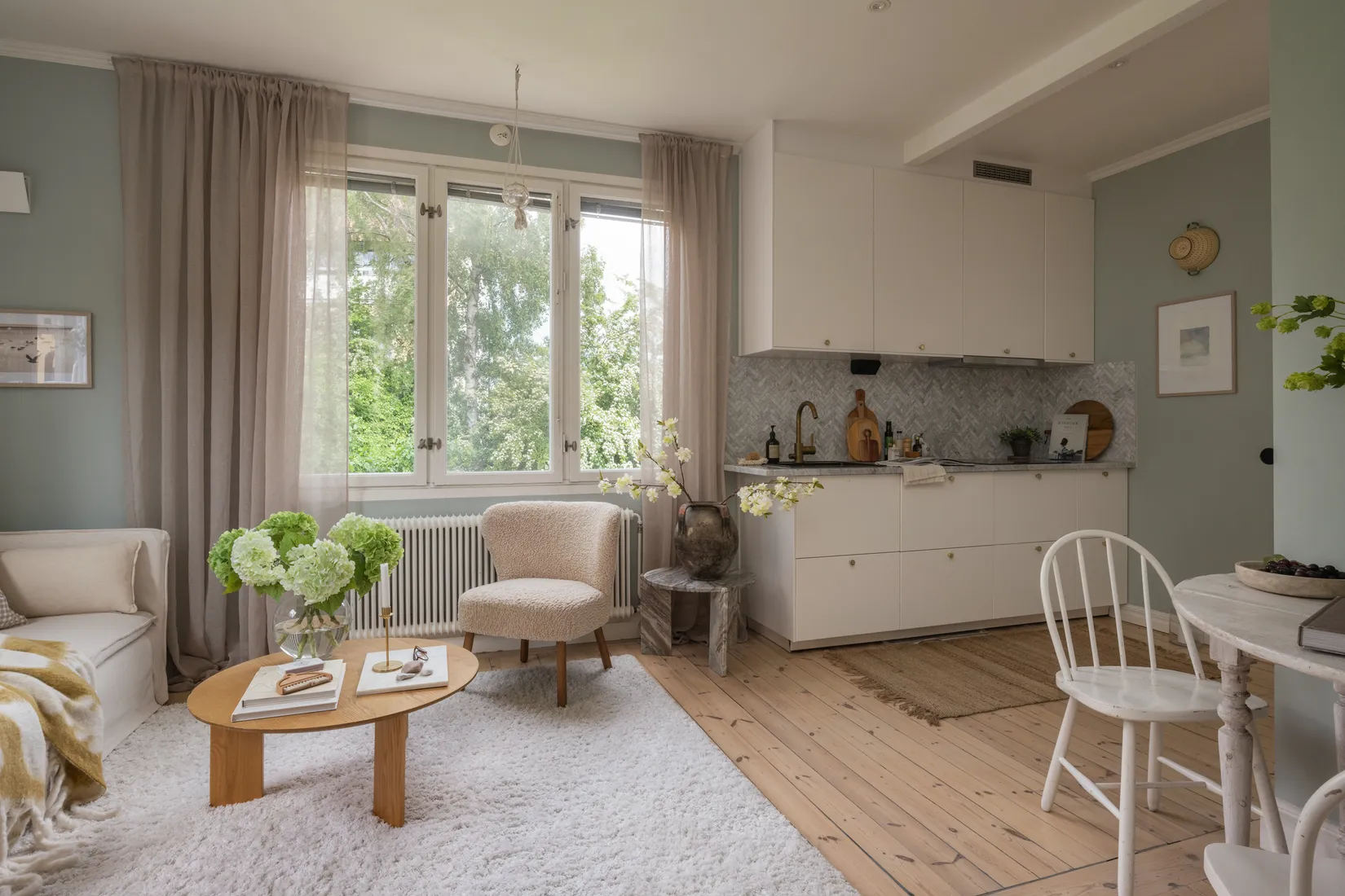 Bostadsrätt, Övre Bergsvägen 12, Midsommarkransen, Stockholm