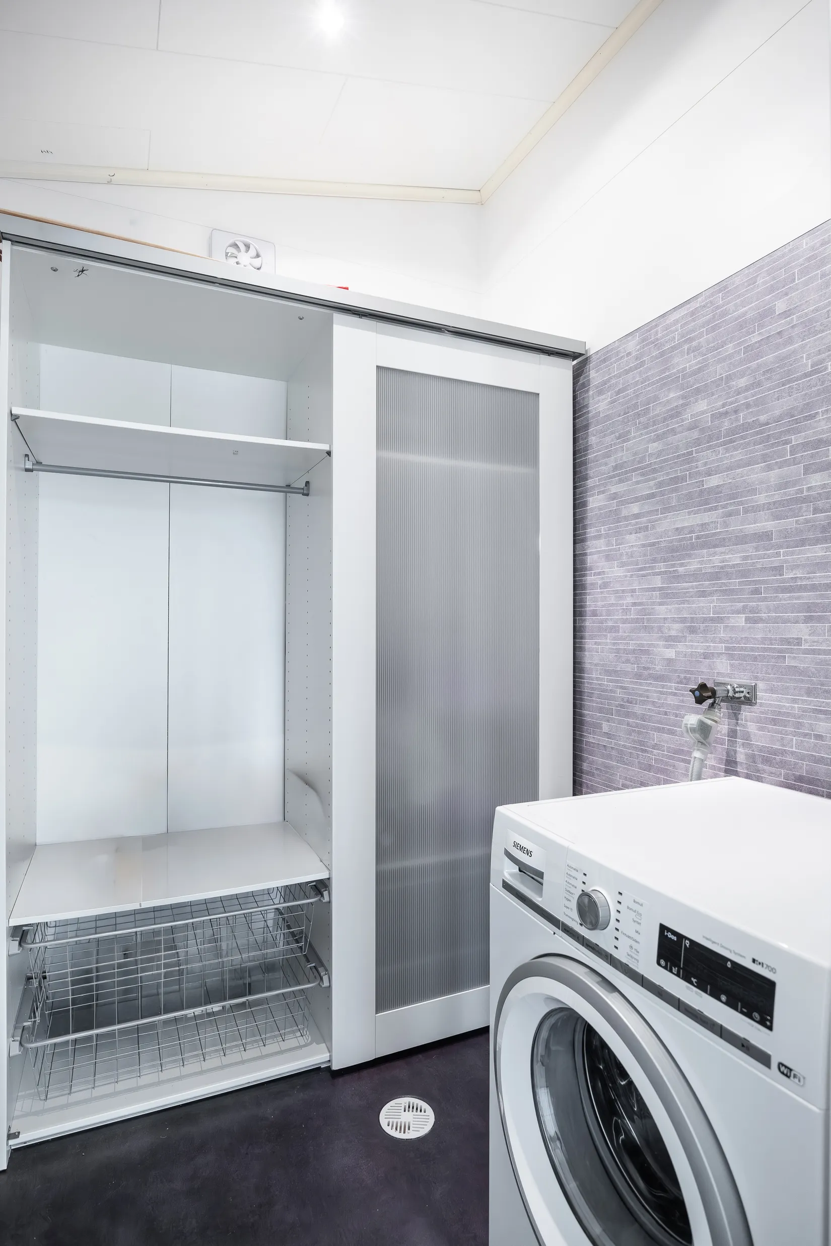 Bostadsrätt, Fritidshus, Ryrsjön 228, Göta, Lilla Edet