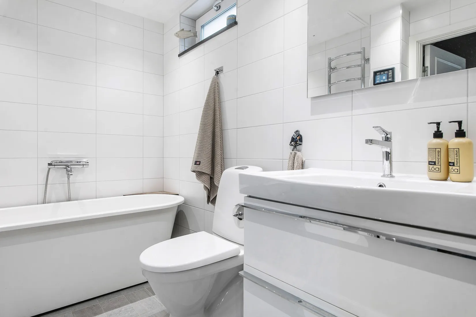 Villa, Radhus, Värmlandsvägen 220, Farsta, Stockholm