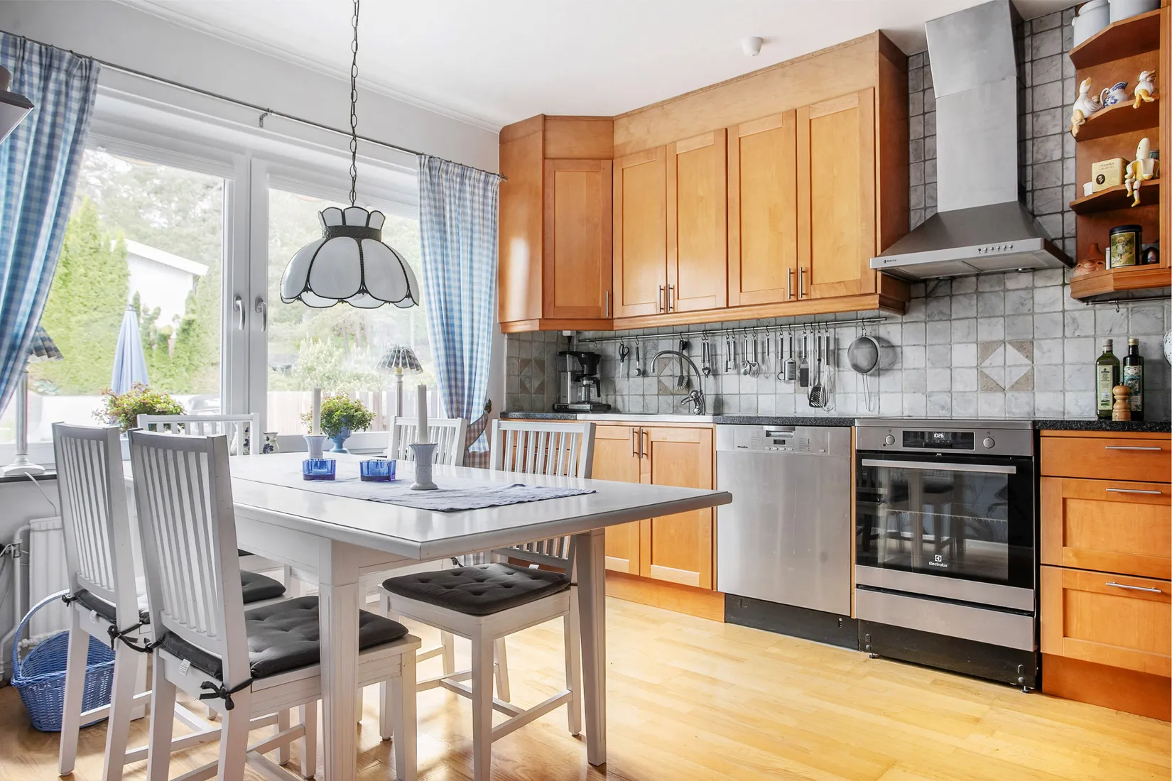 Villa, Radhus, Värmlandsvägen 220, Farsta, Stockholm