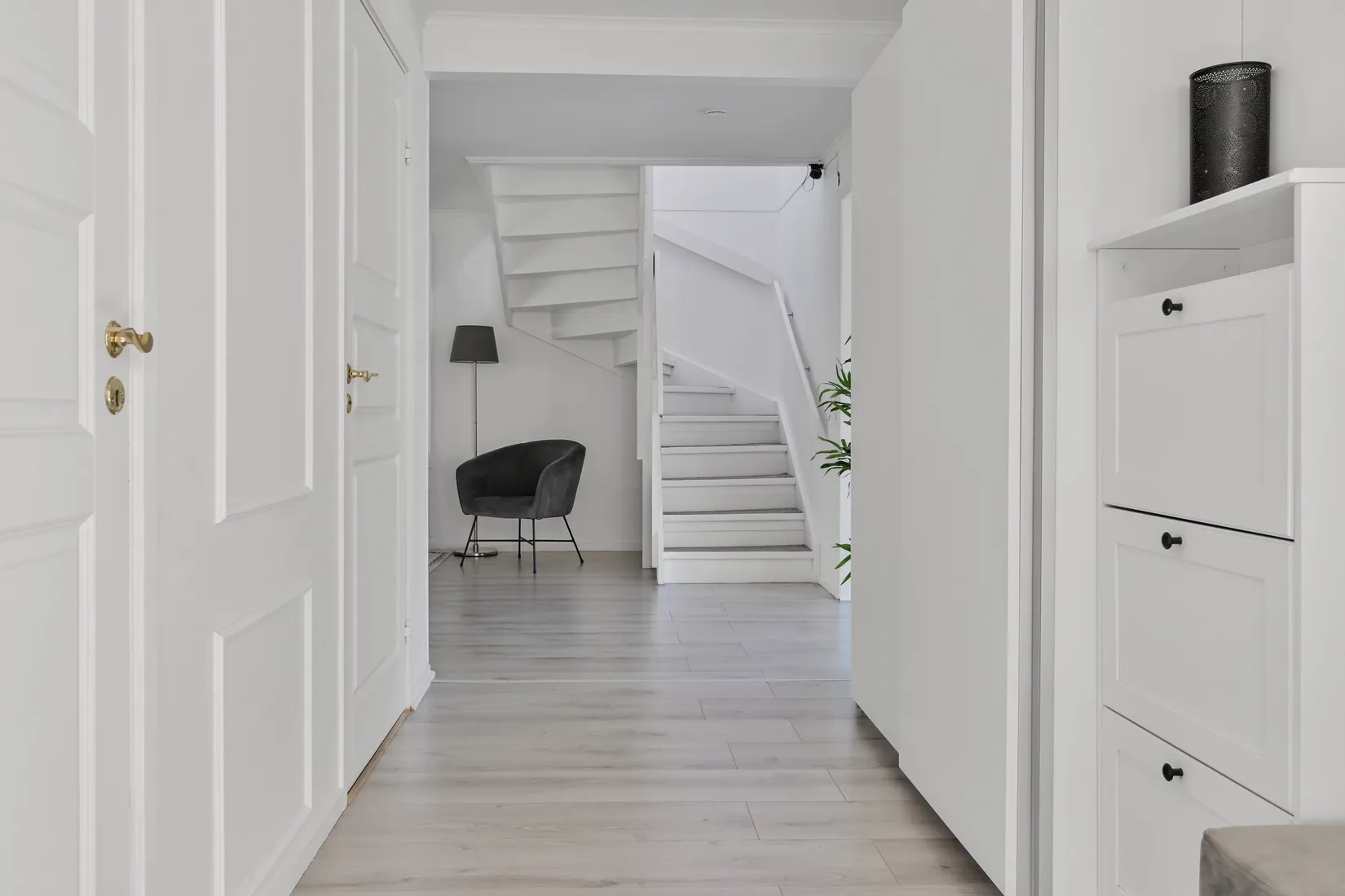 Villa, Radhus, Pilgrimsvägen 14, Prästgårdsmarken/Prästhagen, Upplands Väsby