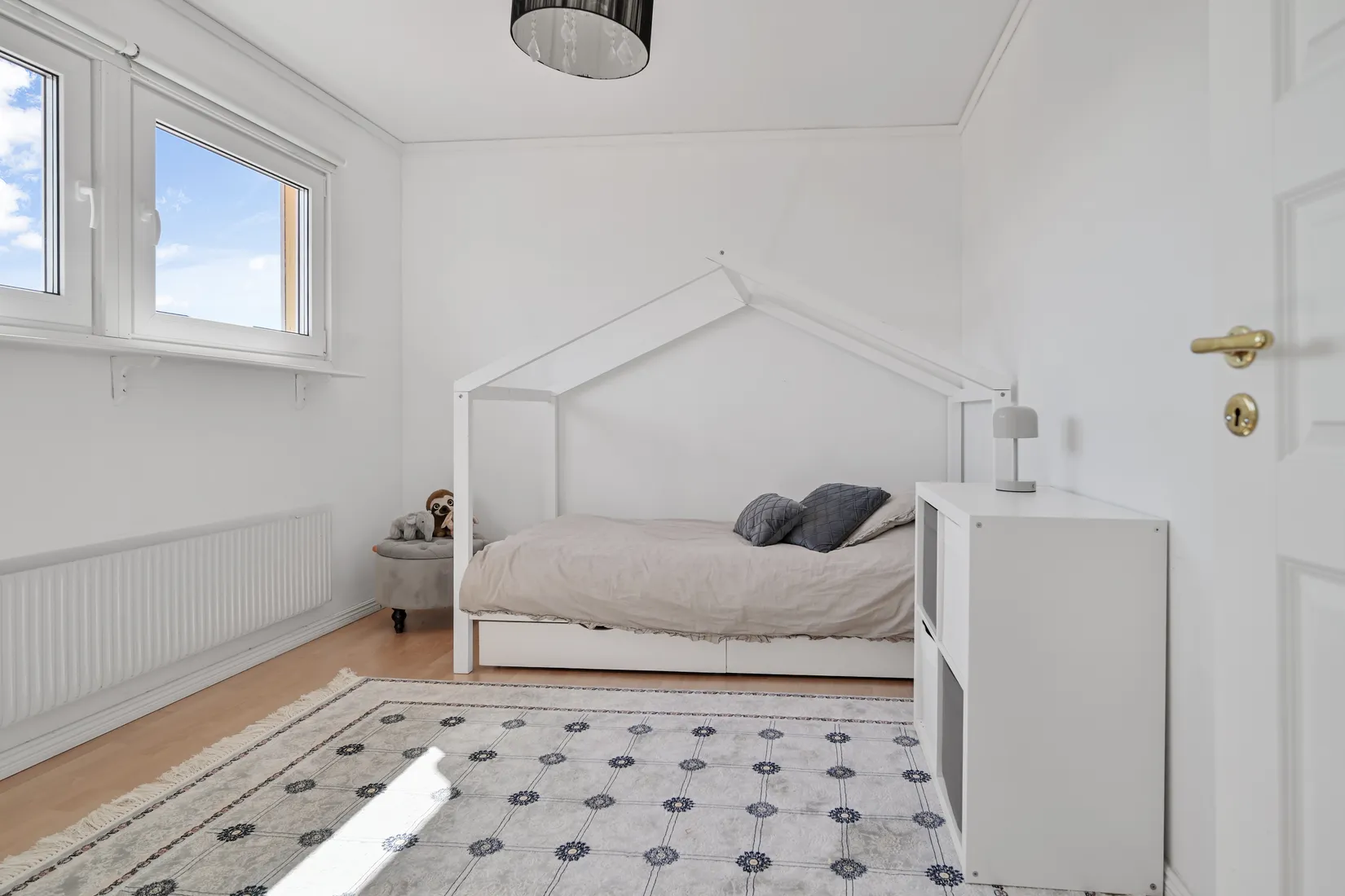Villa, Radhus, Pilgrimsvägen 14, Prästgårdsmarken/Prästhagen, Upplands Väsby