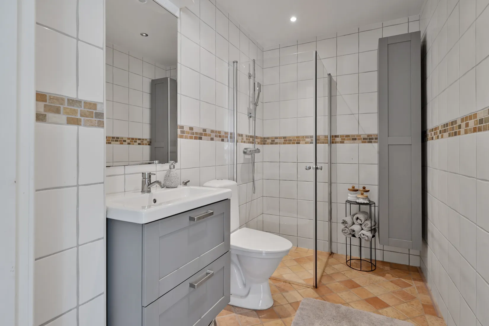Villa, Radhus, Pilgrimsvägen 14, Prästgårdsmarken/Prästhagen, Upplands Väsby
