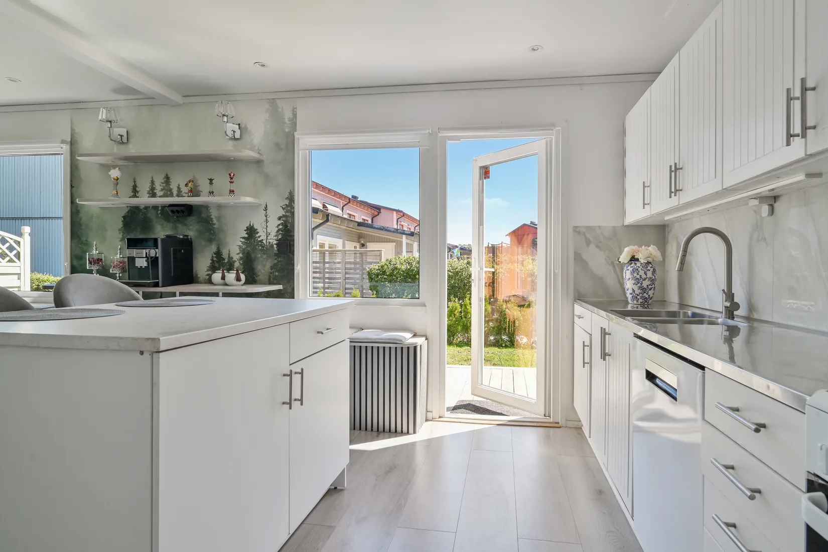 Villa, Radhus, Pilgrimsvägen 14, Prästgårdsmarken/Prästhagen, Upplands Väsby