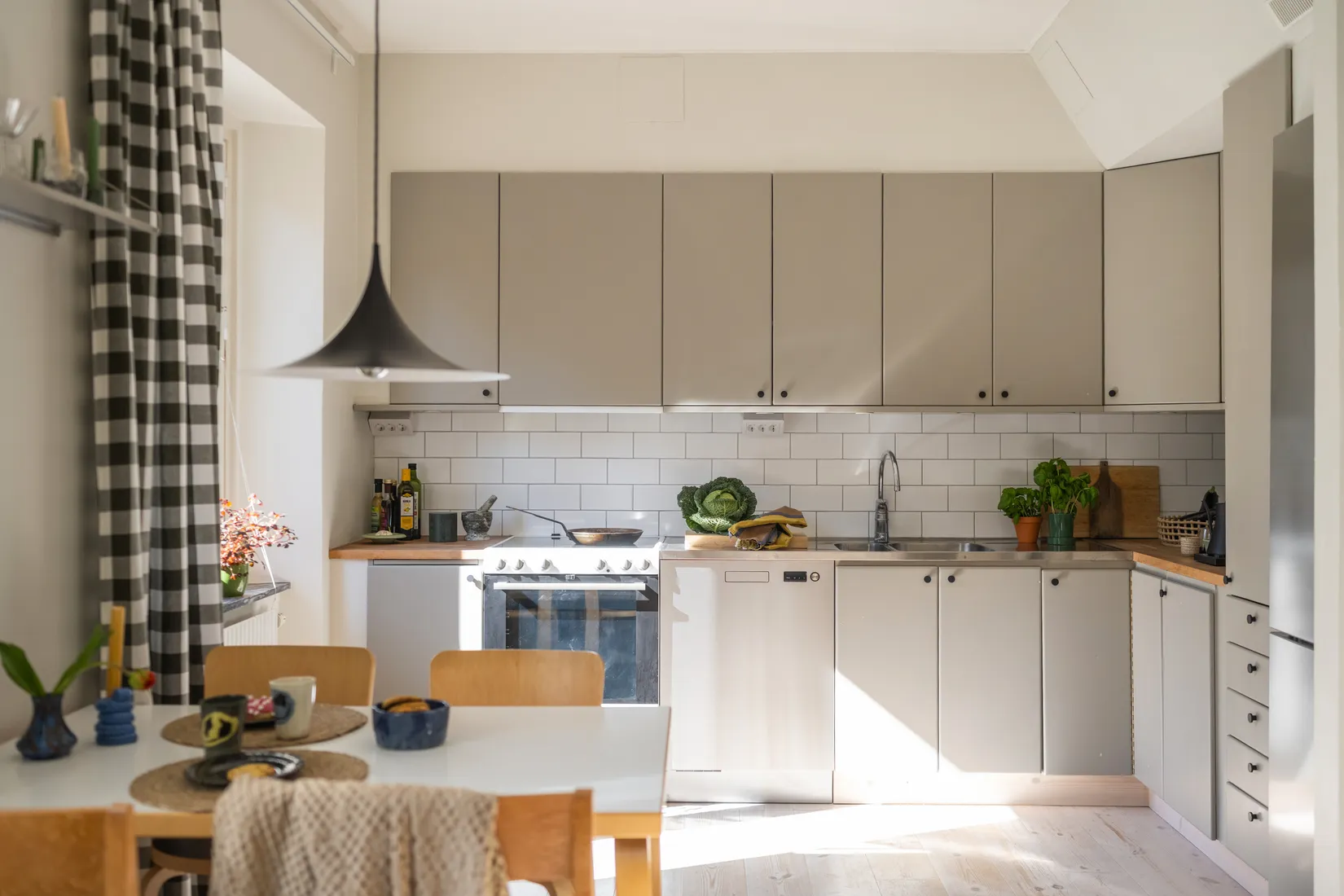 Bostadsrätt, Tegelbruksvägen 12, Midsommarkransen, Stockholm