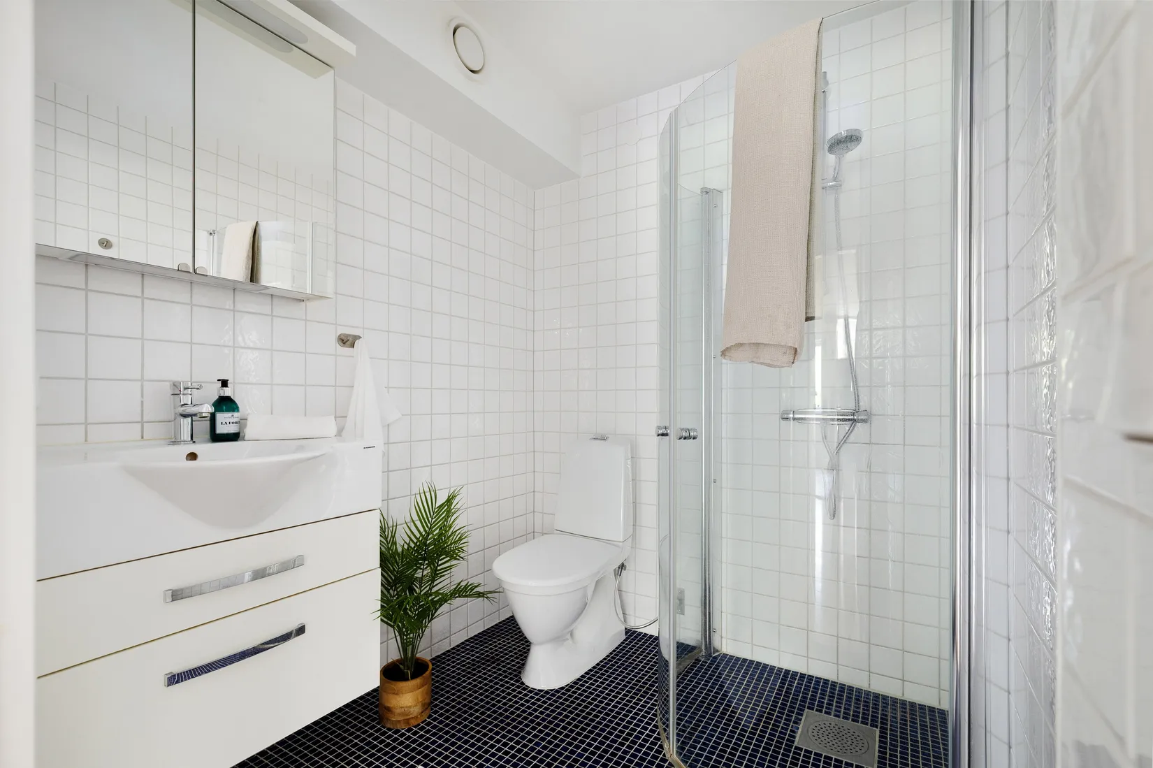 Bostadsrätt, Villa, Norrnäsvägen 37, Norrnäs, Värmdö