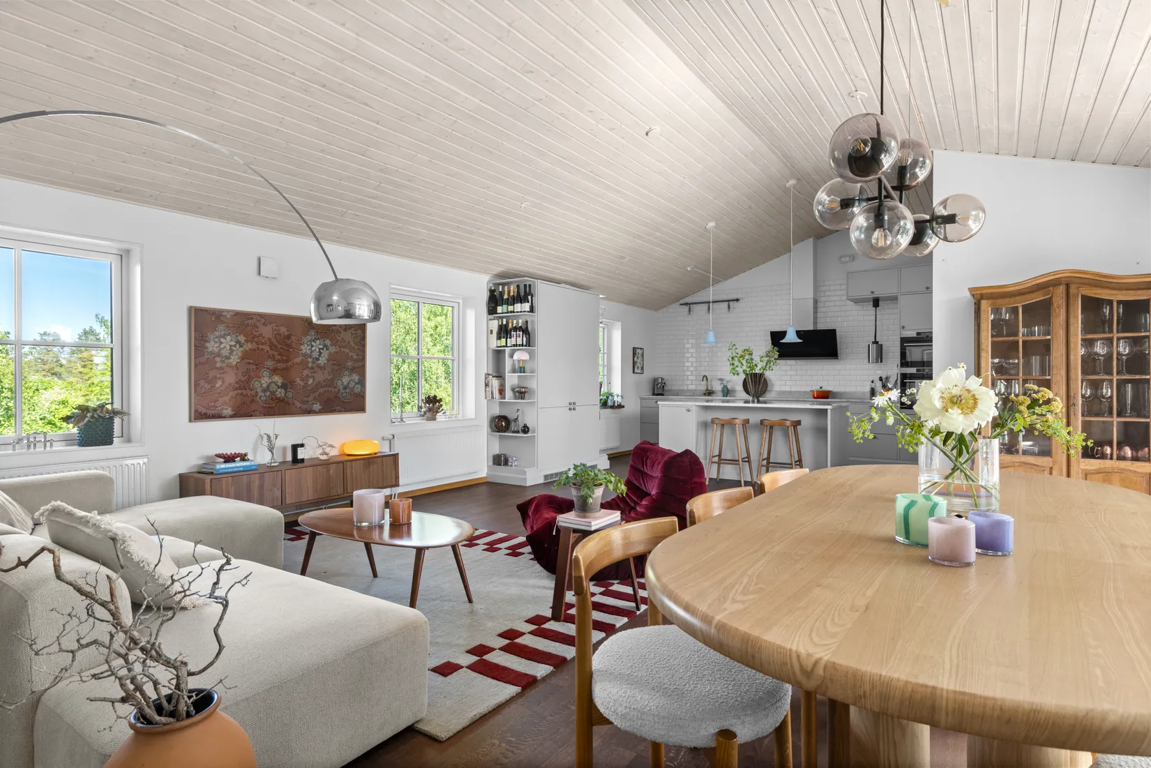 Villa, Snövits väg 12A, Trollbäcken, Tyresö