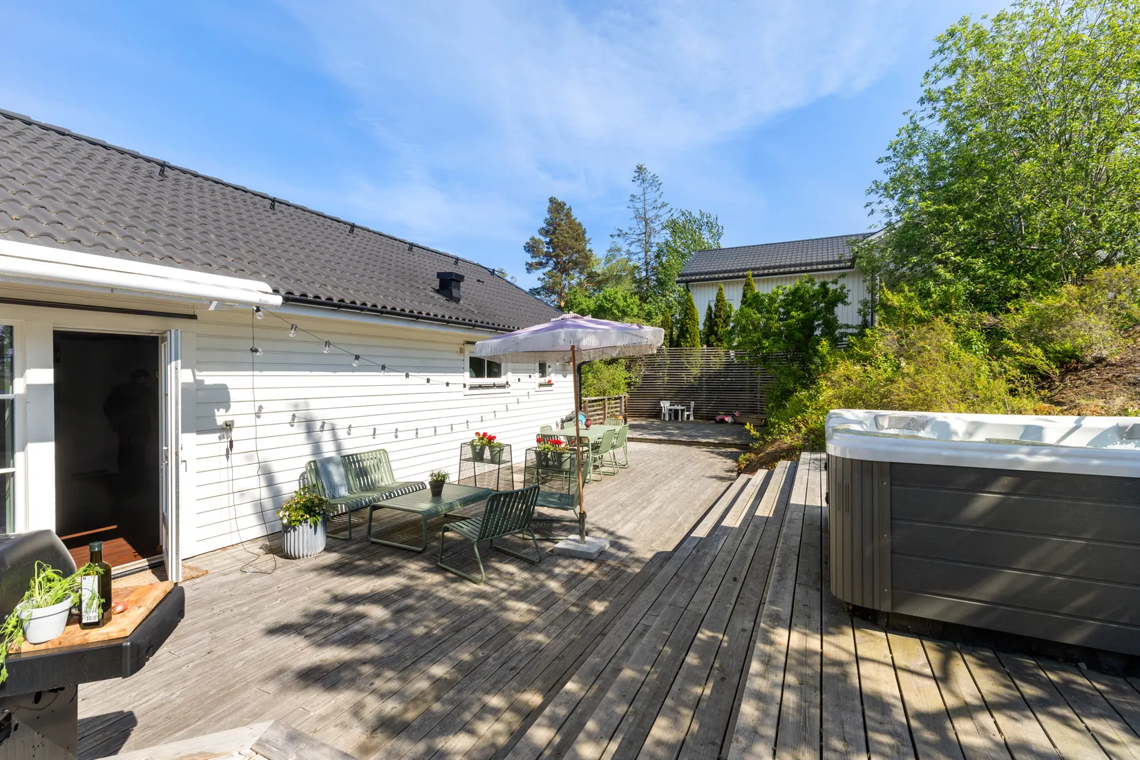 Villa, Snövits väg 12A, Trollbäcken, Tyresö