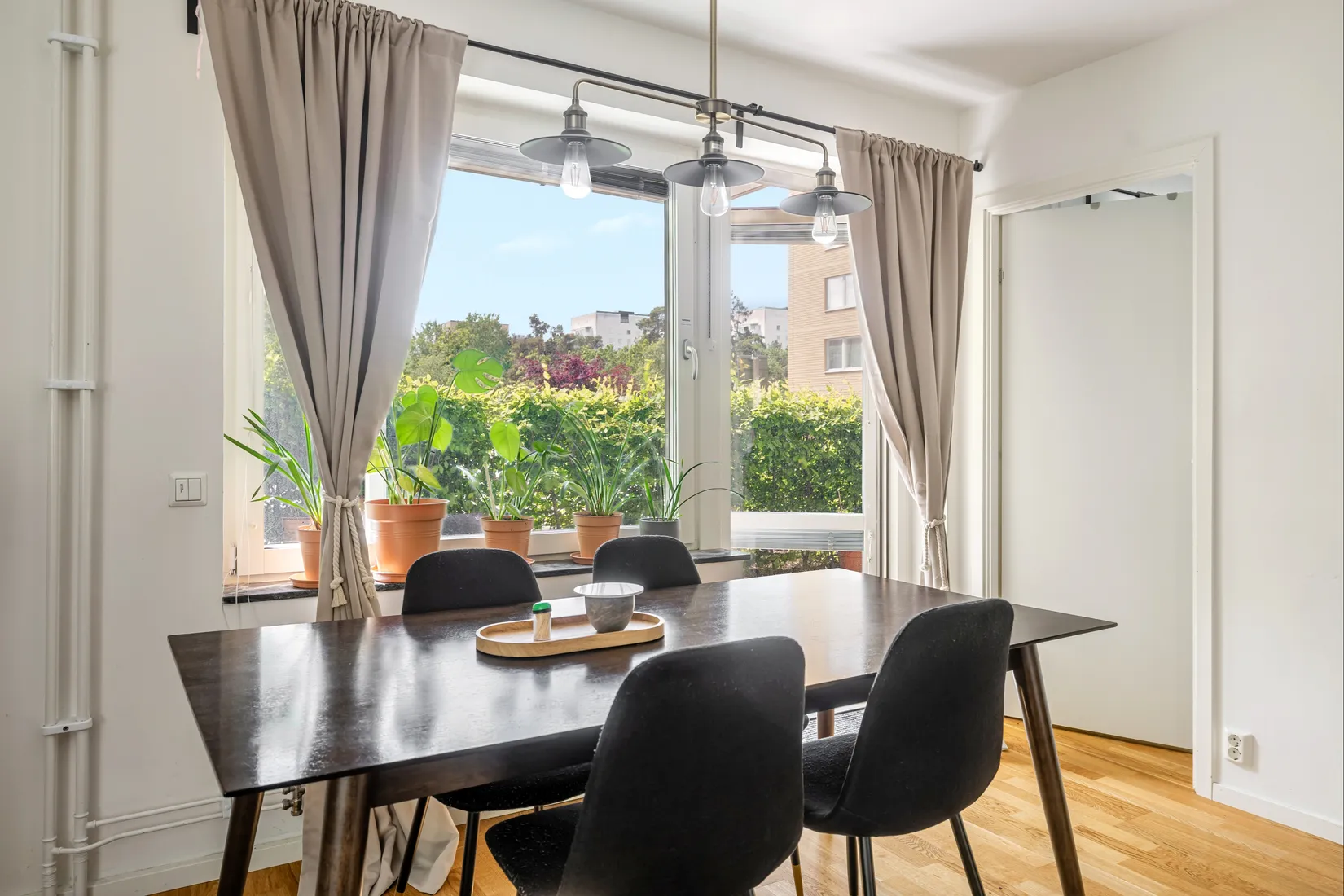 Bostadsrätt, Hallsbergsgatan 20, Hagsätra, Stockholm