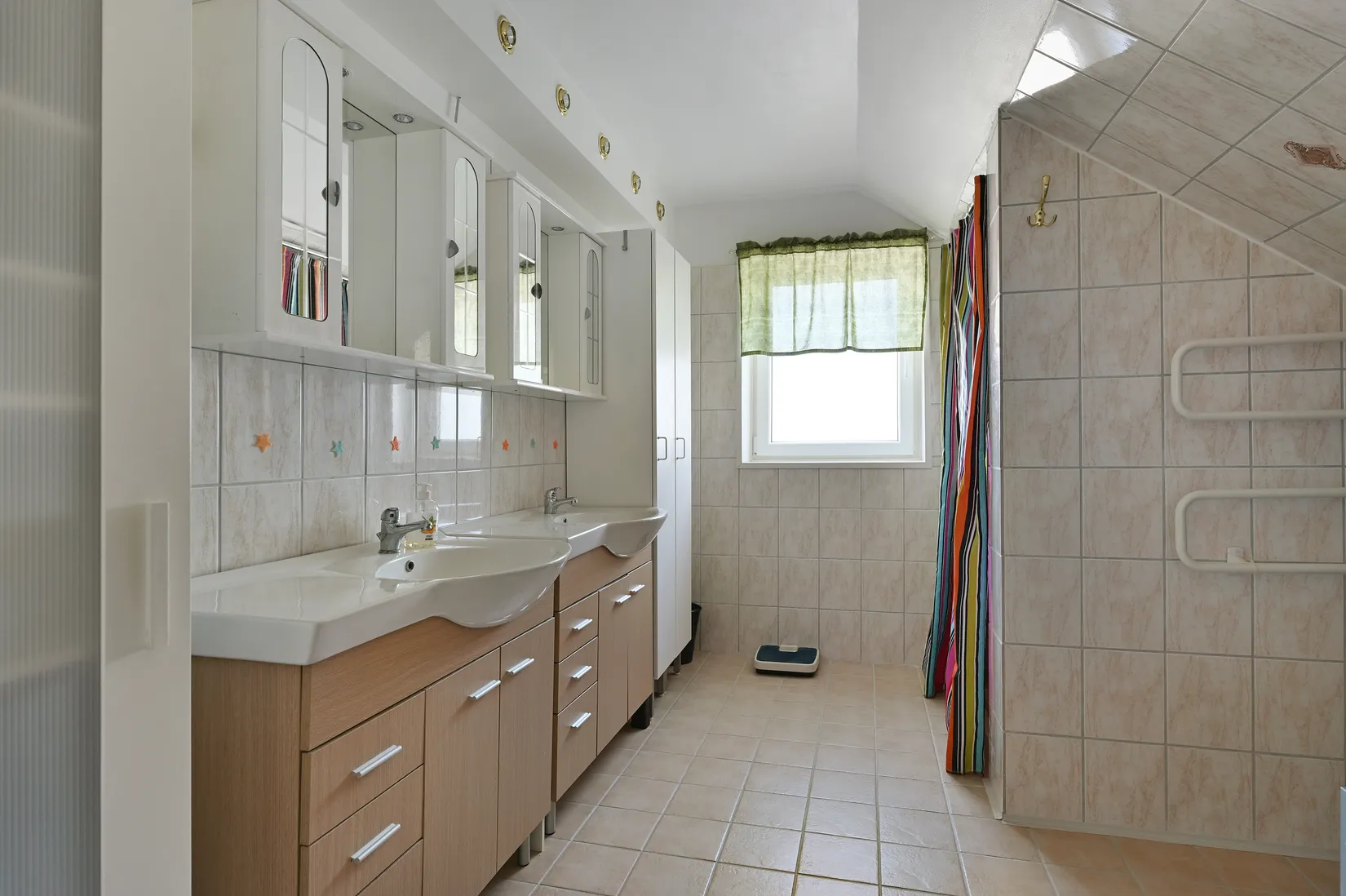 Villa, Bågvägen 1C, Färingsö Ölsta, Ekerö