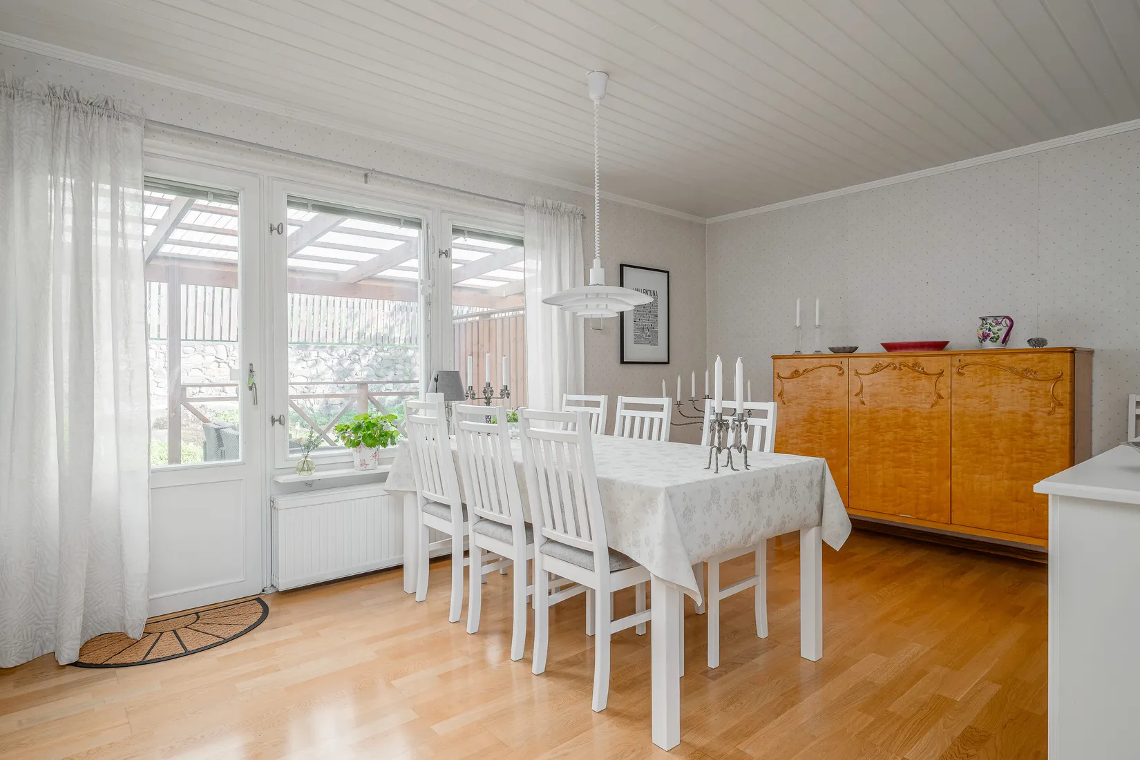 Villa, Bergvägen 1, Rickeby/Karlberg, Vallentuna