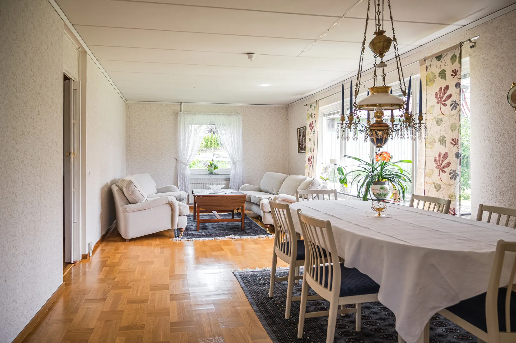 Villa, Garvaregatan 4, Skara