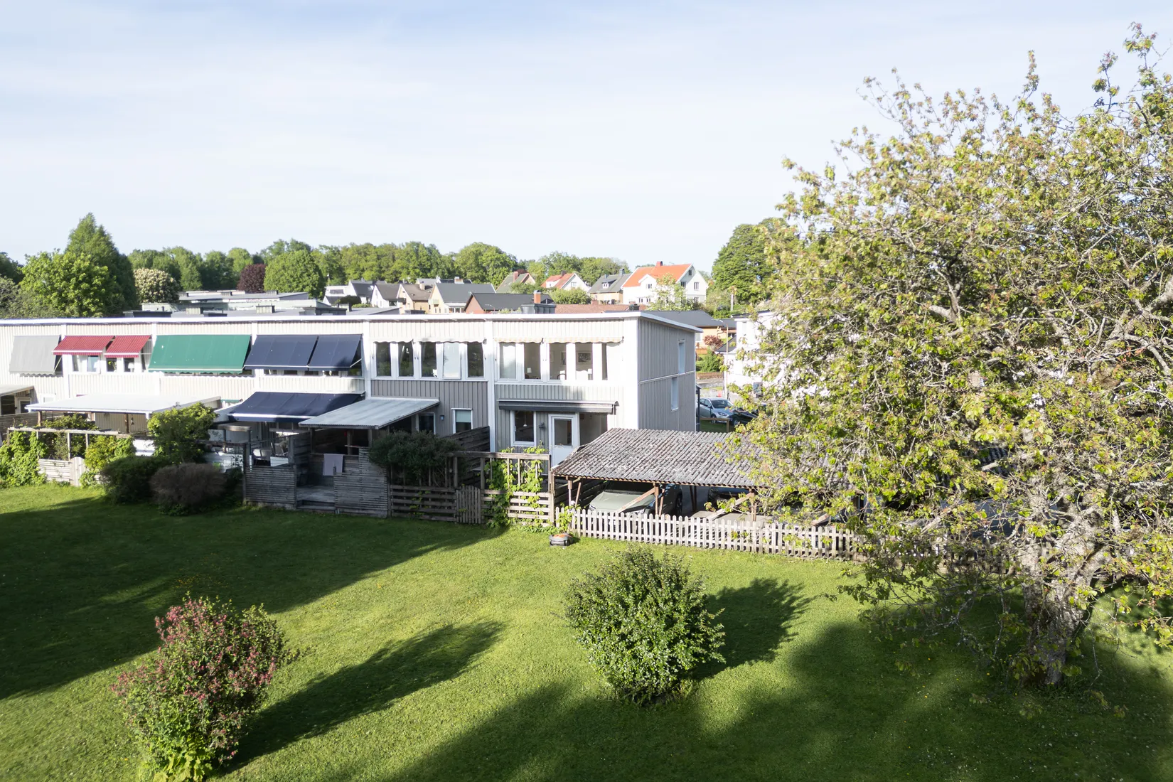 Villa, Radhus, Backgårdsgatan 1, Trandared, Borås