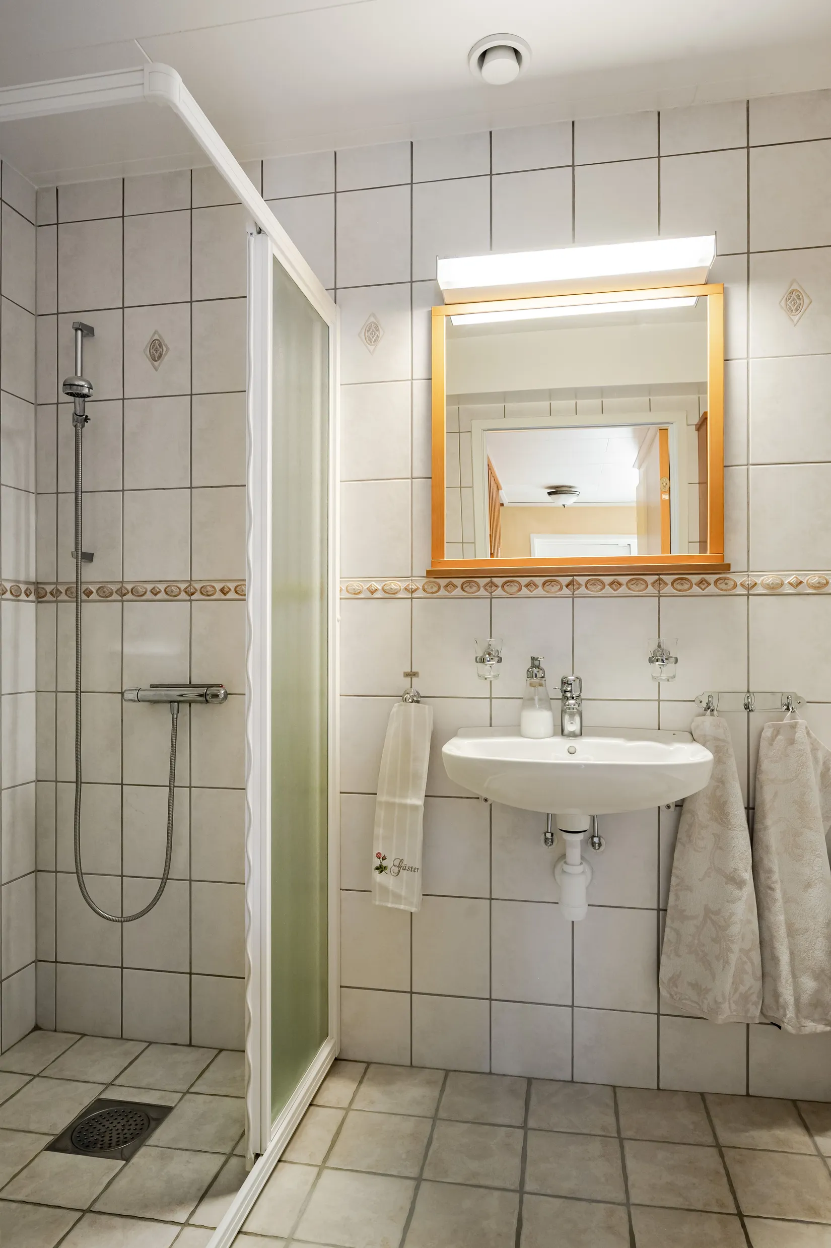 Villa, Bisp Thomas väg 7, Storgärdet, Strängnäs