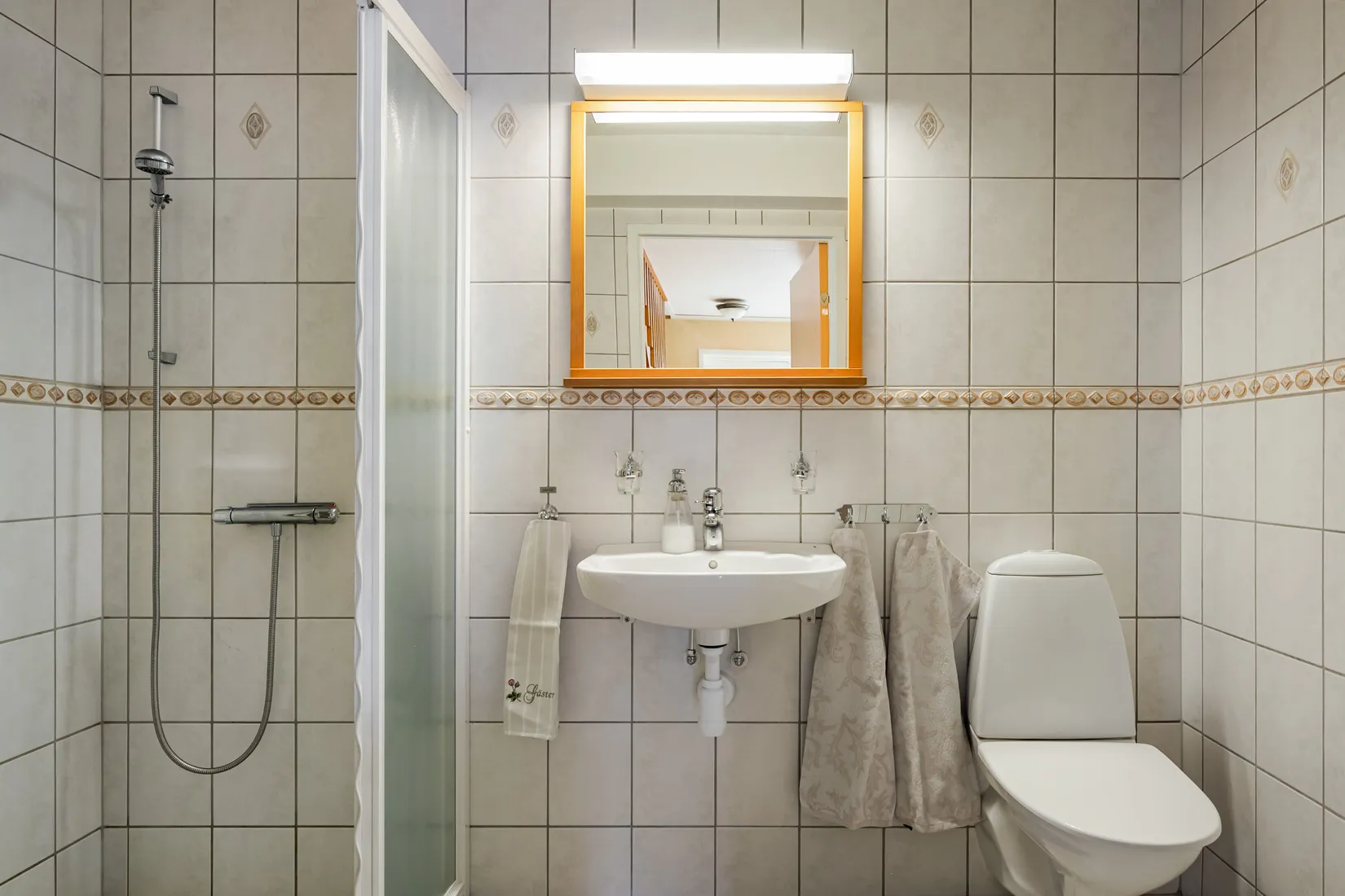 Villa, Bisp Thomas väg 7, Storgärdet, Strängnäs