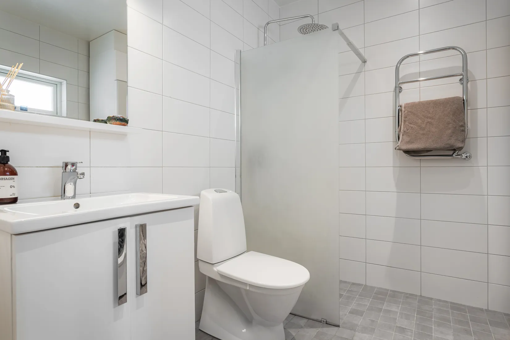 Bostadsrätt, Radhus, Södersätravägen 42A, Väsjön, Sollentuna
