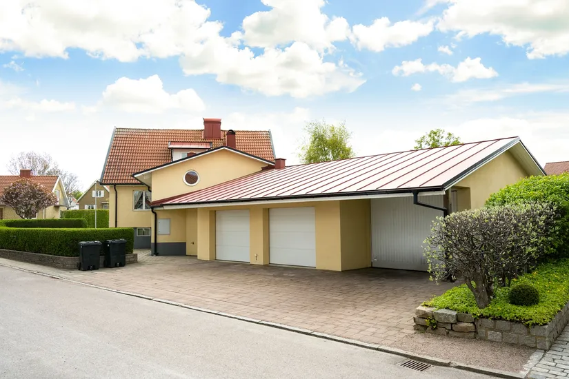 Villa, Nyhemsgatan 11, Ängavången, Ängelholm