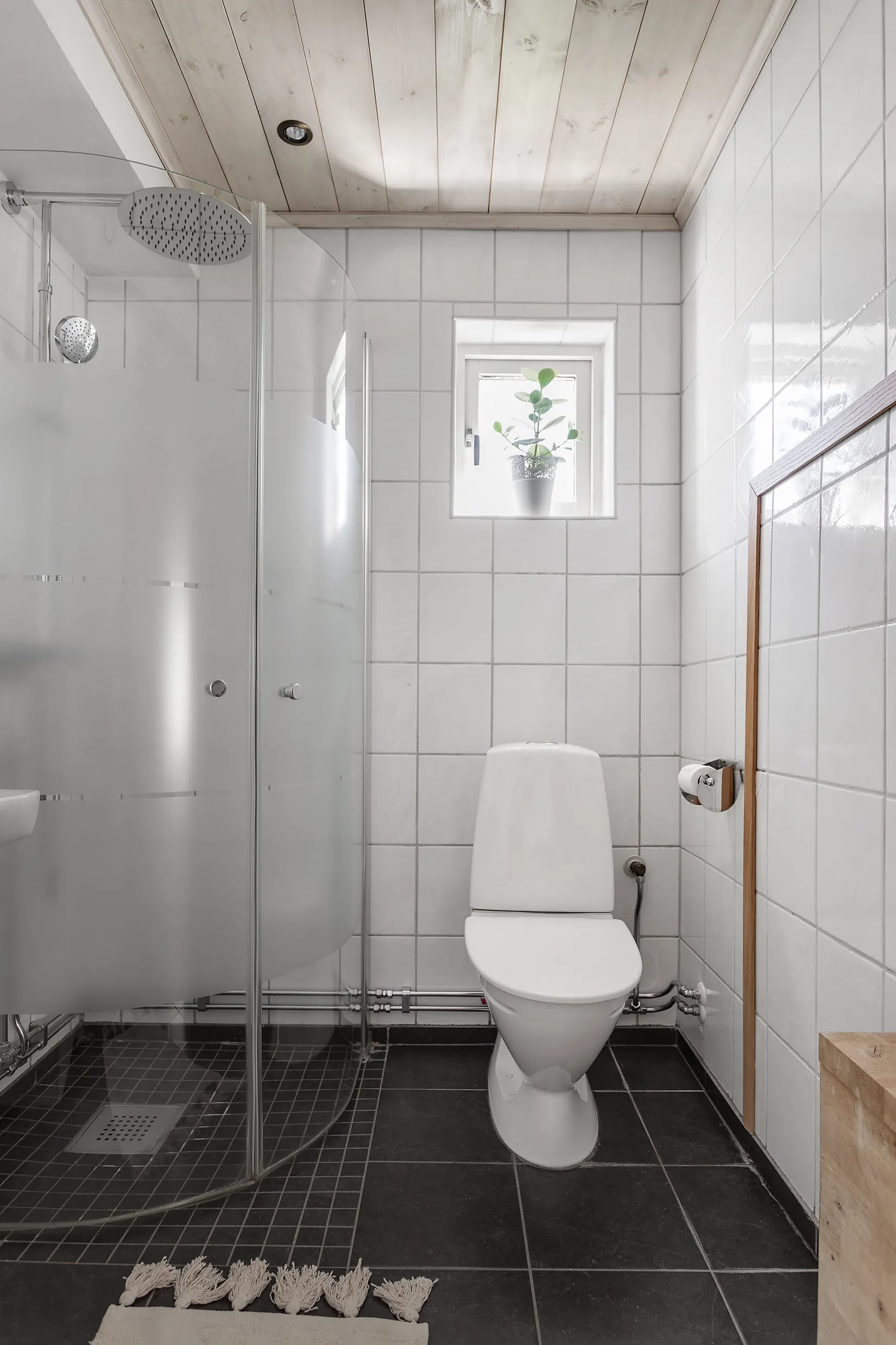 Villa, Radhus, Lilla Vårviksvägen 34, Björndalen, Trollhättan