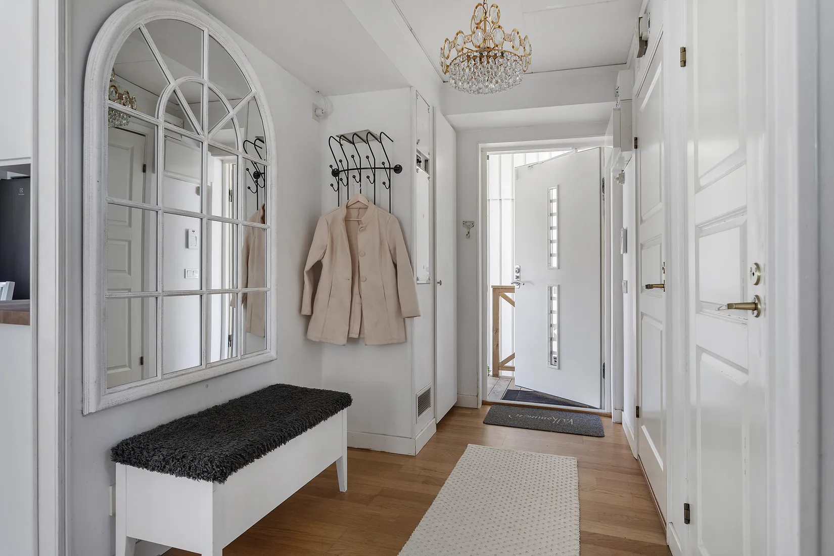 Villa, Radhus, Lilla Vårviksvägen 34, Björndalen, Trollhättan