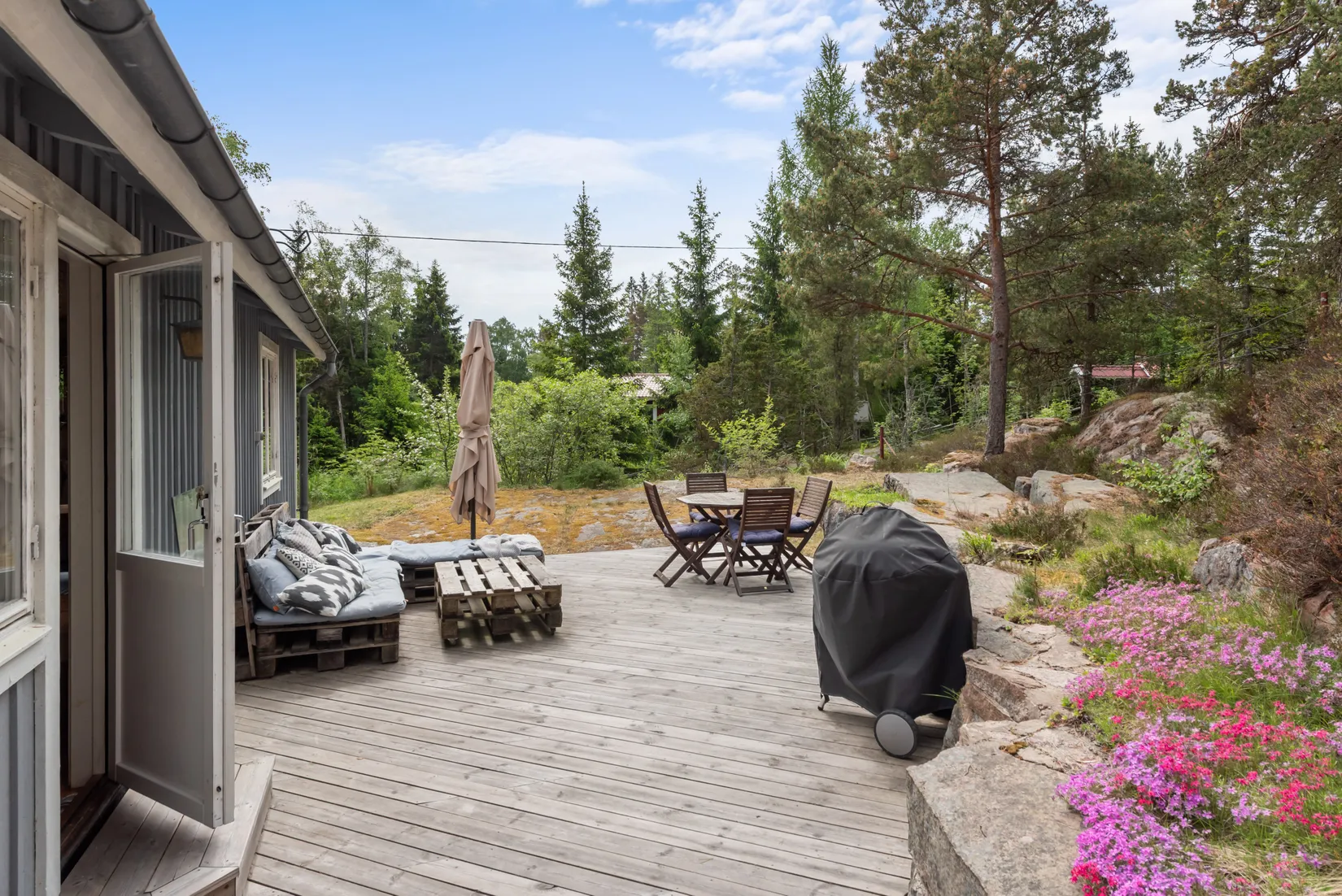 Villa, Rödbergsvägen 16, Norrtälje