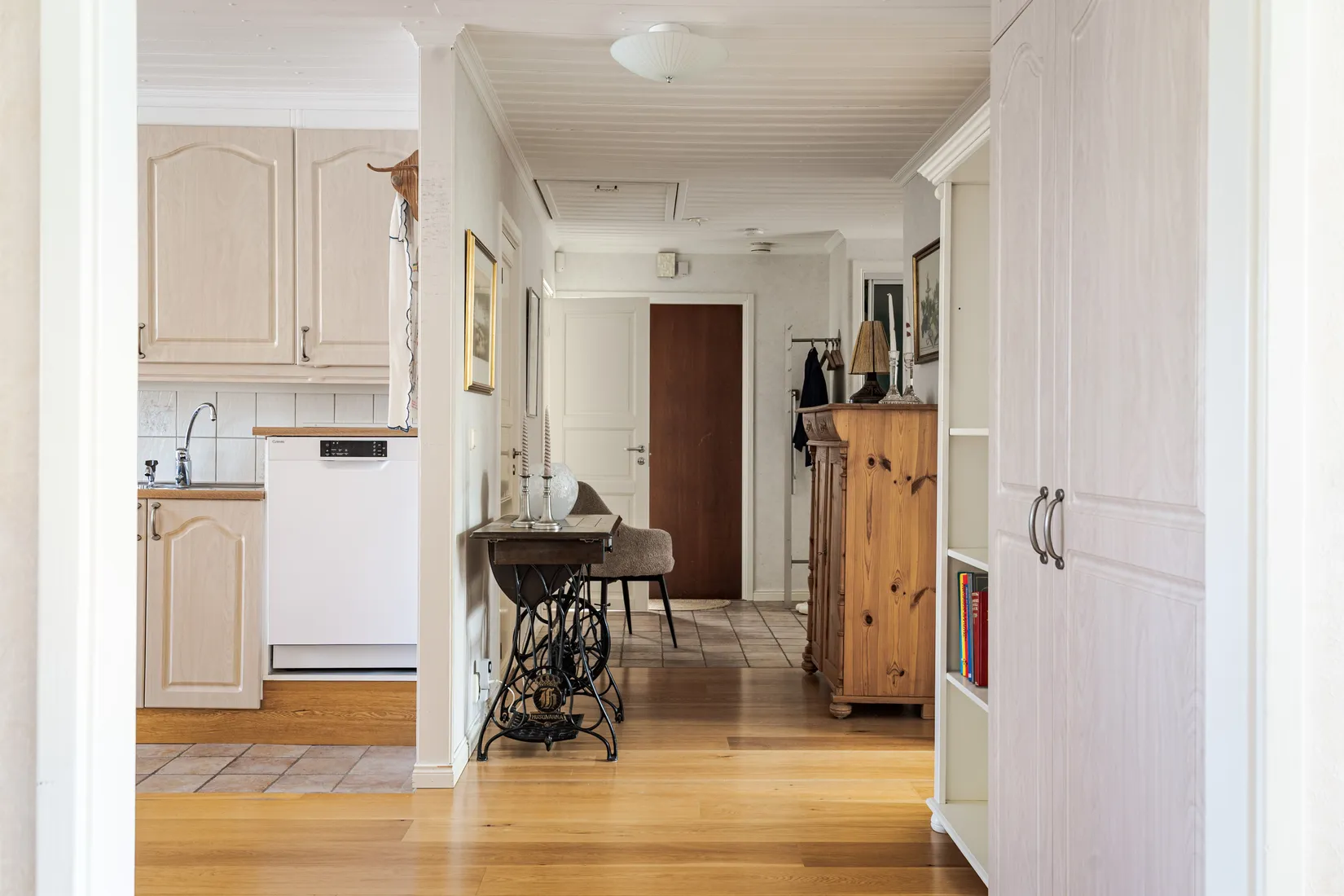 Villa, Radhus, Blåklintsgatan 10, Munksundet, Enköping