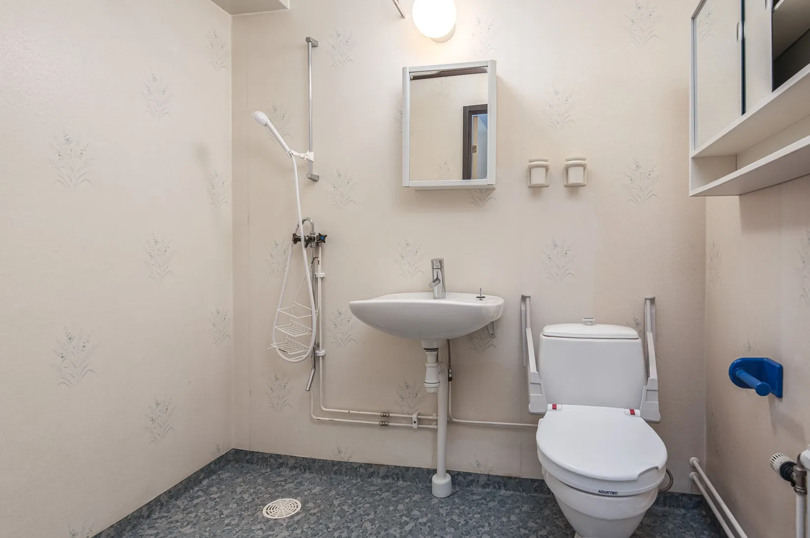 Radhus, Sidvindsvägen 64, Tallboda, Linköping