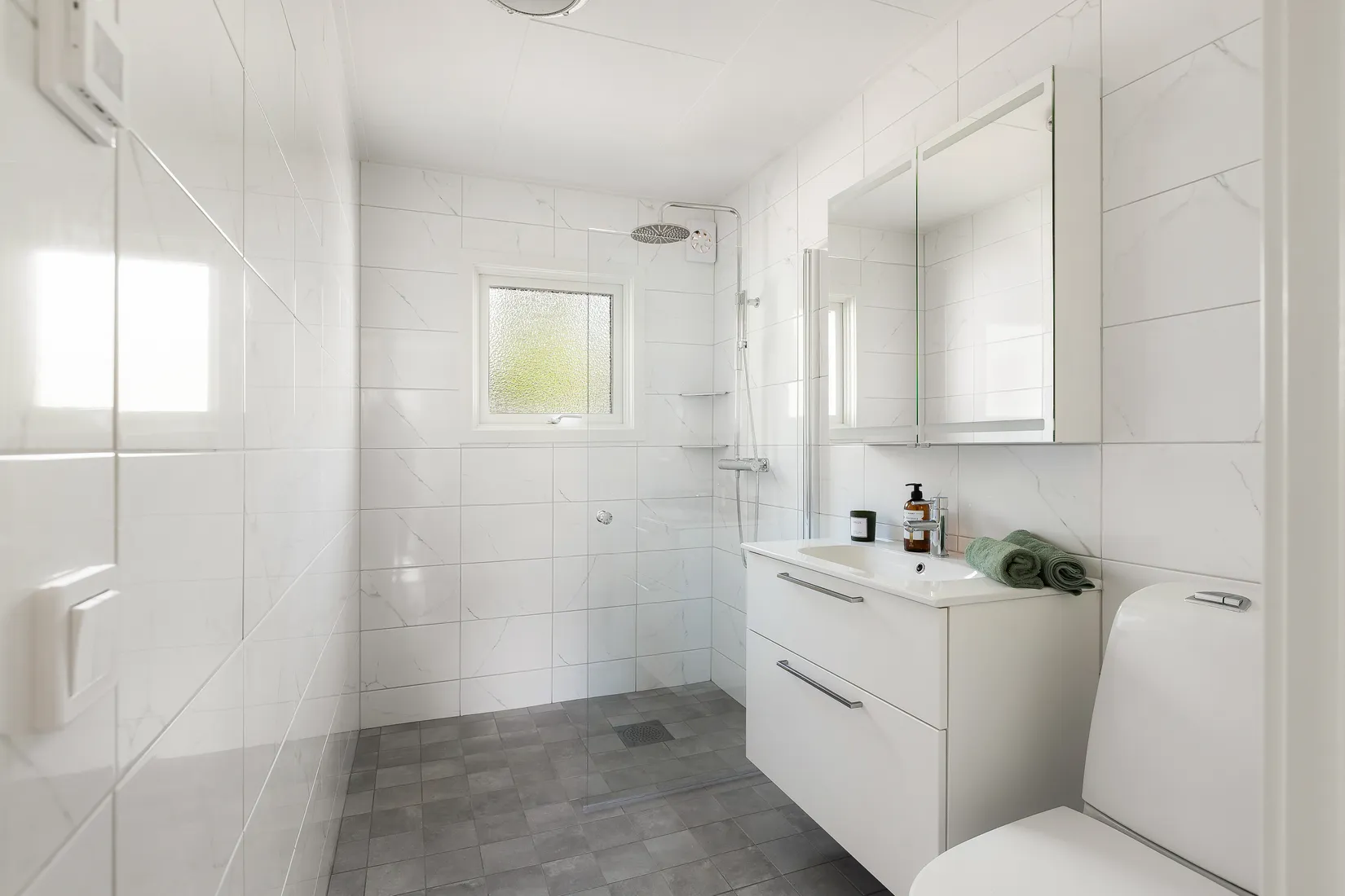 Villa, Egnahemsvägen 22, Östra Vallabrink, Täby