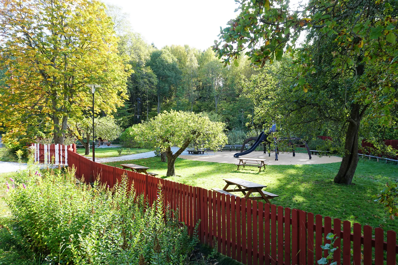 Villa, Holmgårdsvägen 64, Solgård, Huddinge