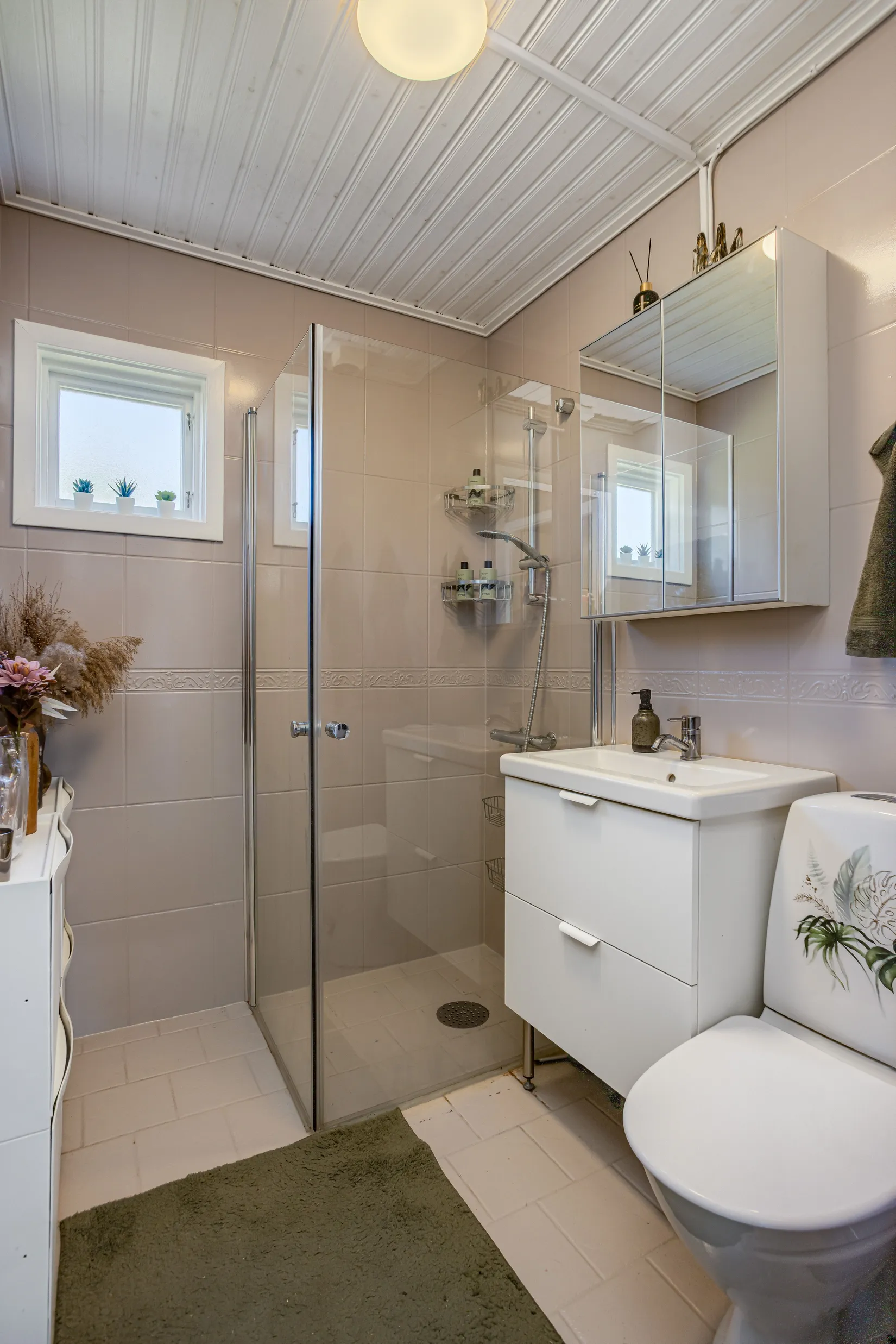 Villa, Grylins väg 2, Torup, Hylte