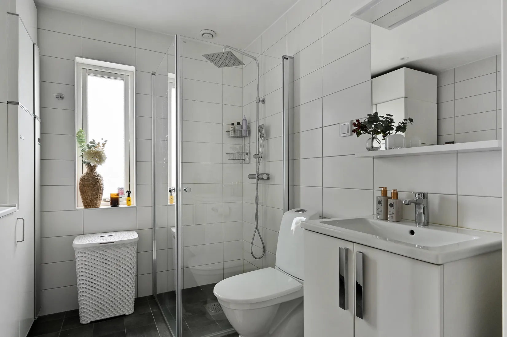 Radhus, Klavebacken 19A, Länna, Huddinge