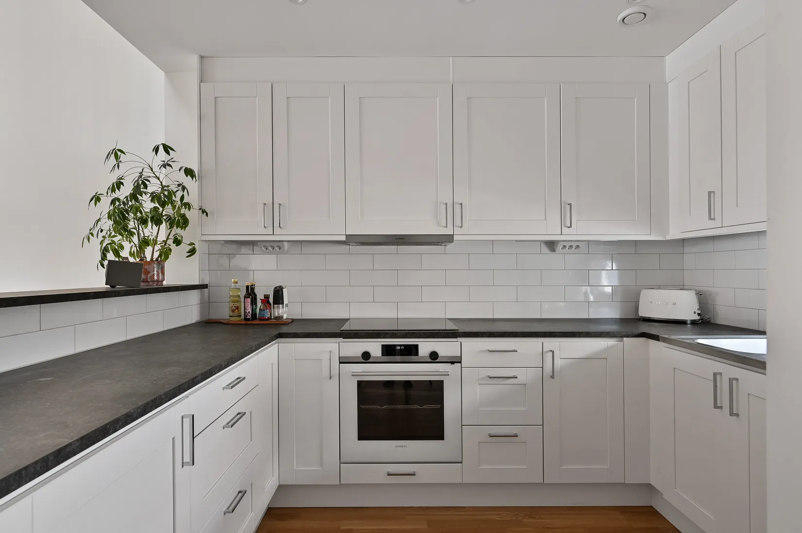 Radhus, Klavebacken 19A, Länna, Huddinge