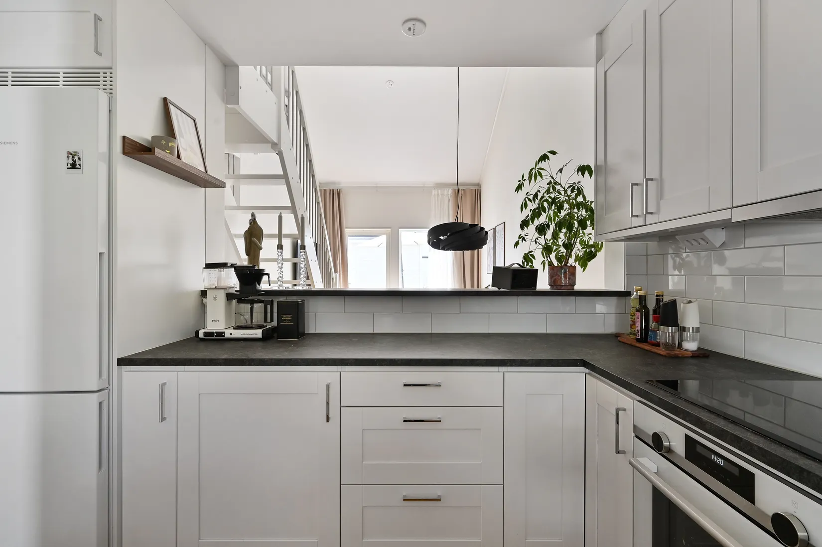 Radhus, Klavebacken 19A, Länna, Huddinge
