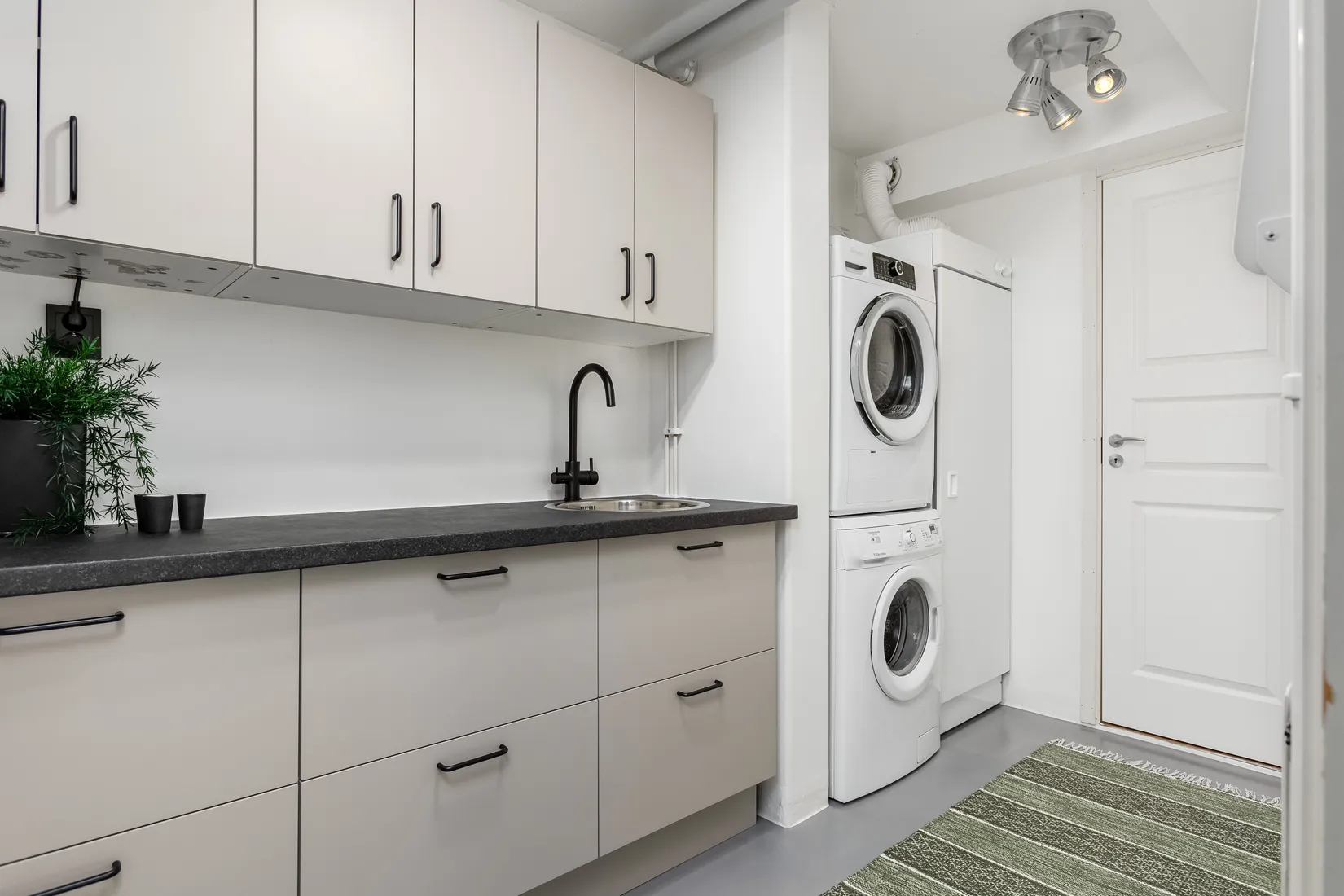 Radhus, Tråddragarevägen 27, Hjulsbro, Linköping