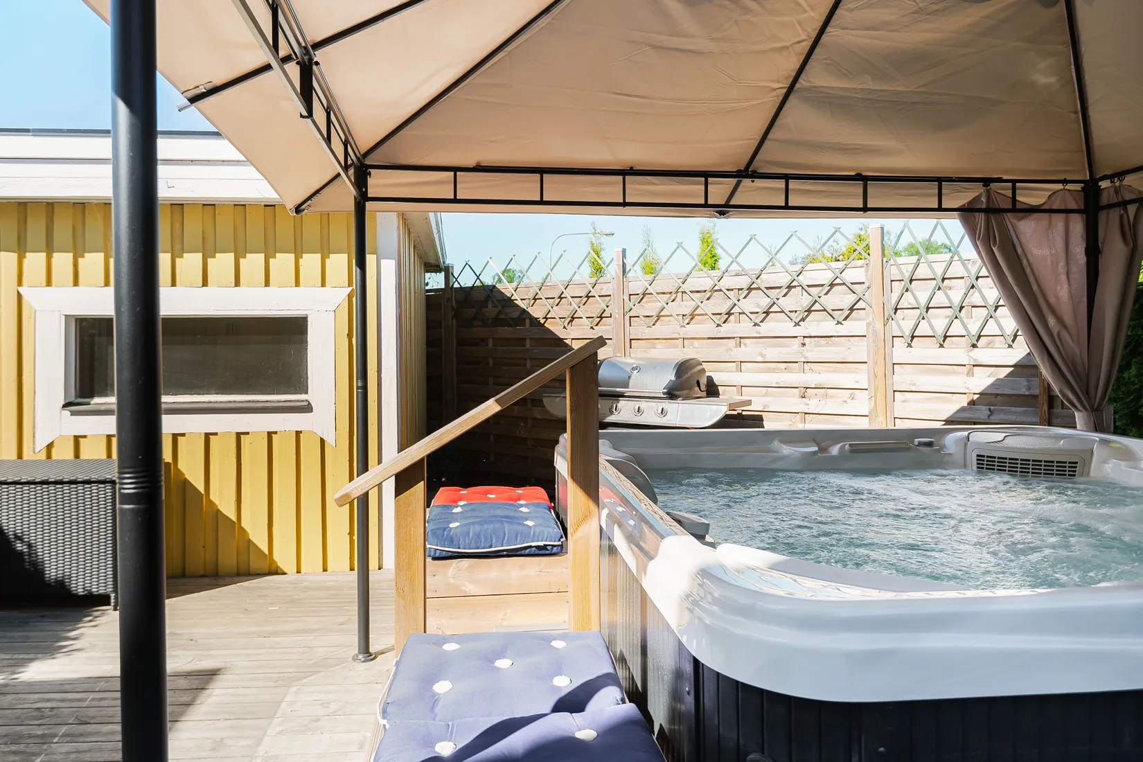 Villa, Värmbolsvägen 34, Katrineholm Nävertorp, Katrineholm