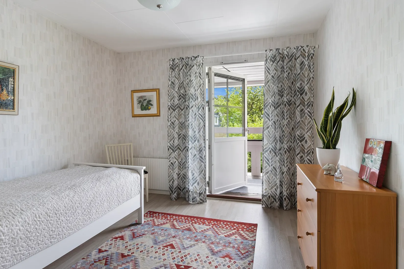 Radhus, Högviltsvägen 47, Södra Gryta, Västerås