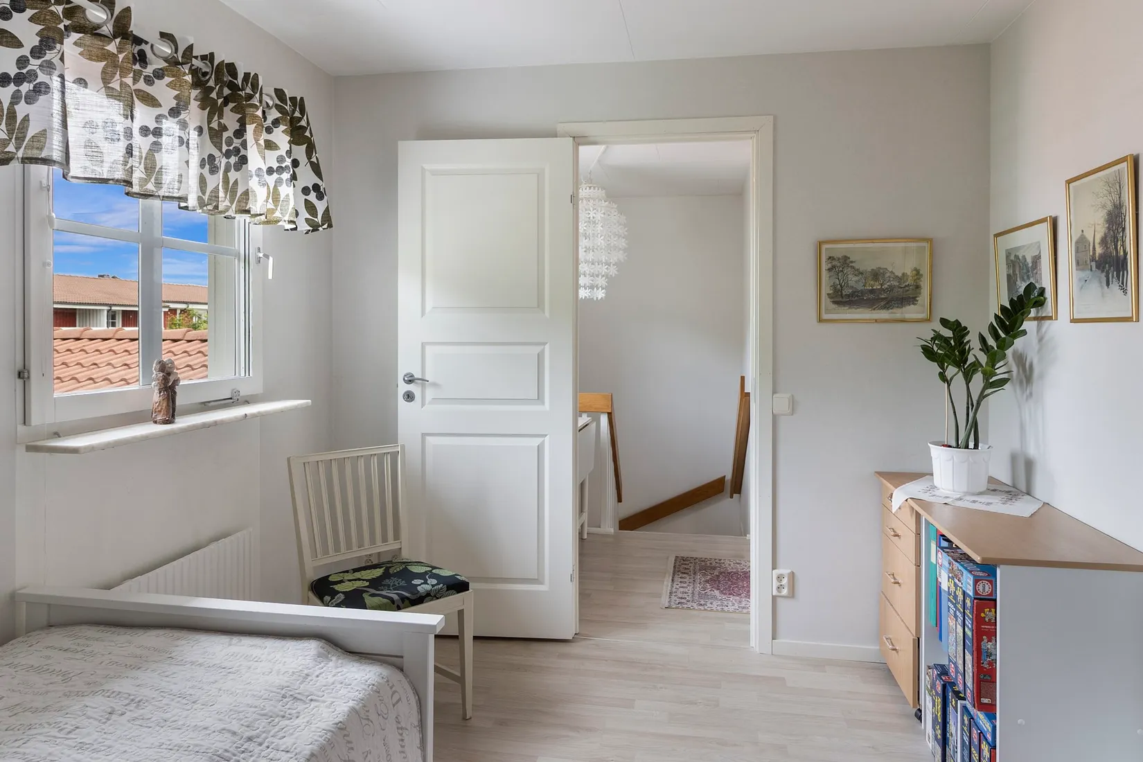 Radhus, Högviltsvägen 47, Södra Gryta, Västerås