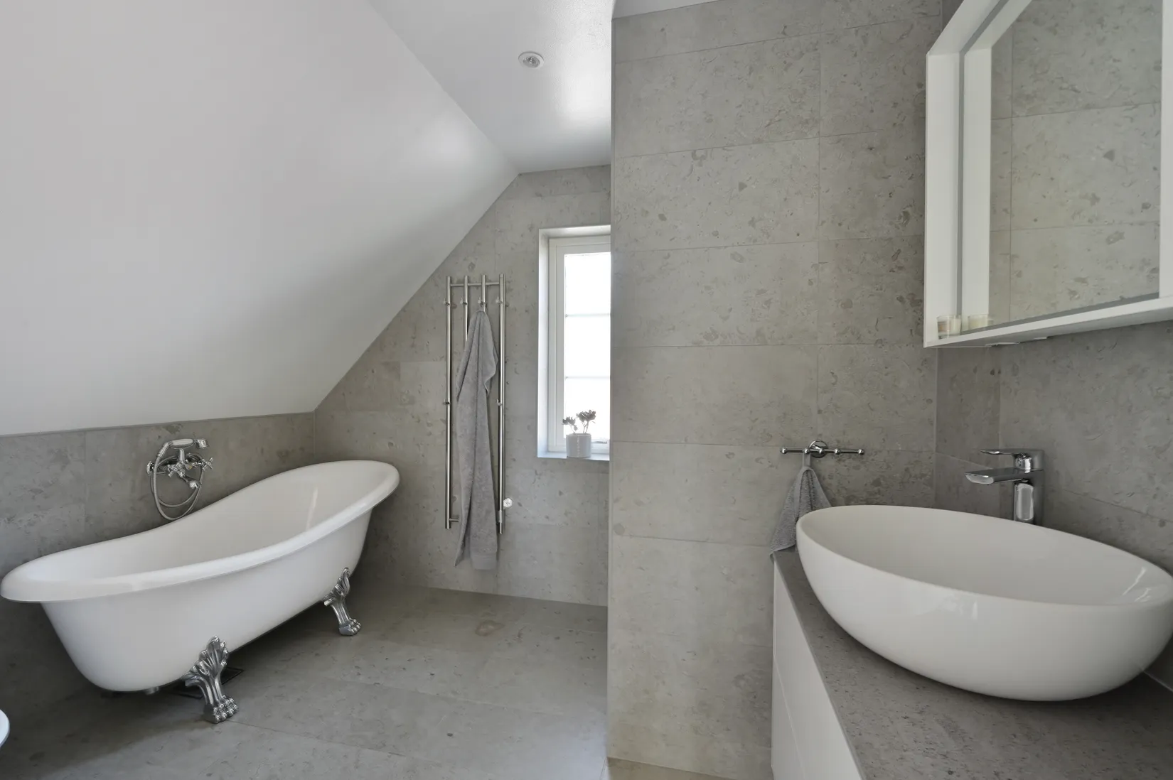 Villa, Skräddarns backe 5, Kungsängen, Upplands-Bro
