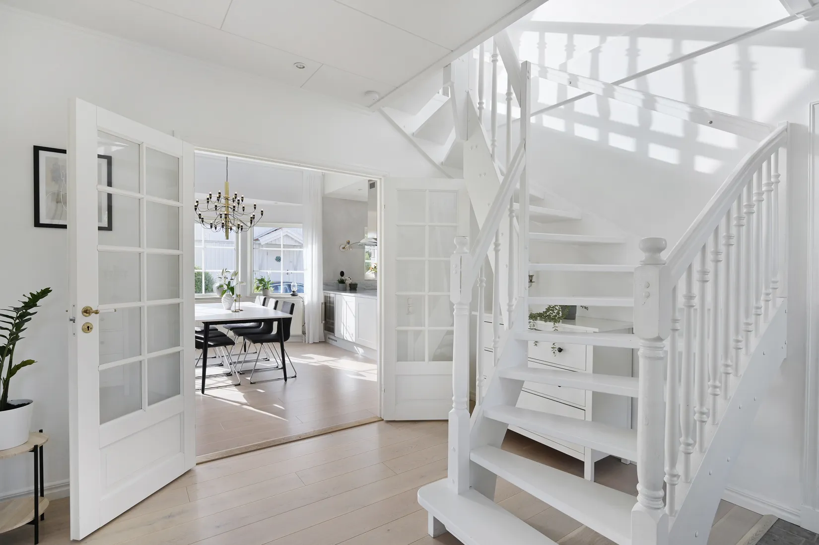 Villa, Skräddarns backe 5, Kungsängen, Upplands-Bro
