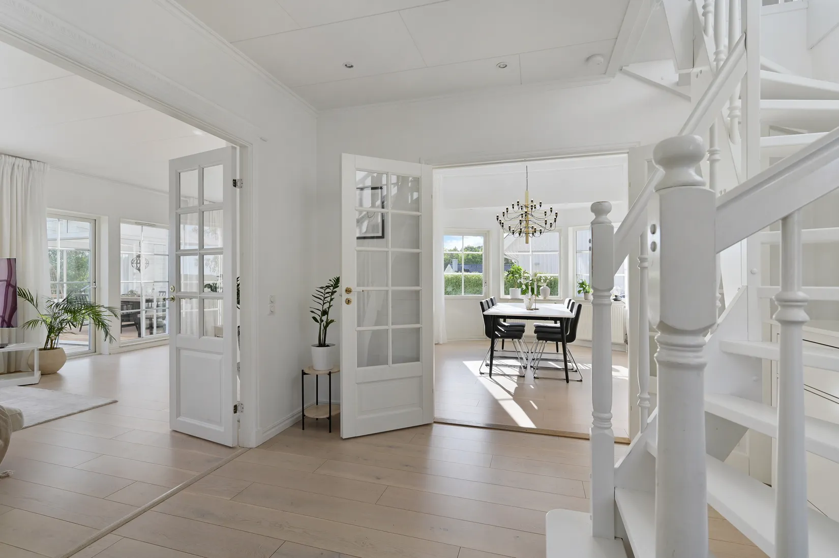Villa, Skräddarns backe 5, Kungsängen, Upplands-Bro