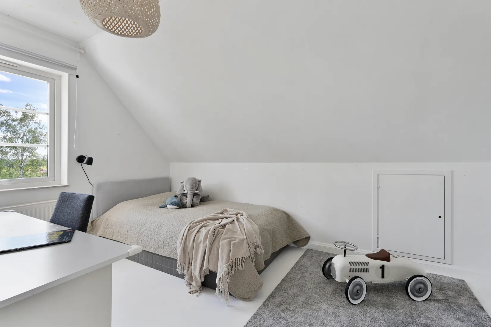 Villa, Skräddarns backe 5, Kungsängen, Upplands-Bro