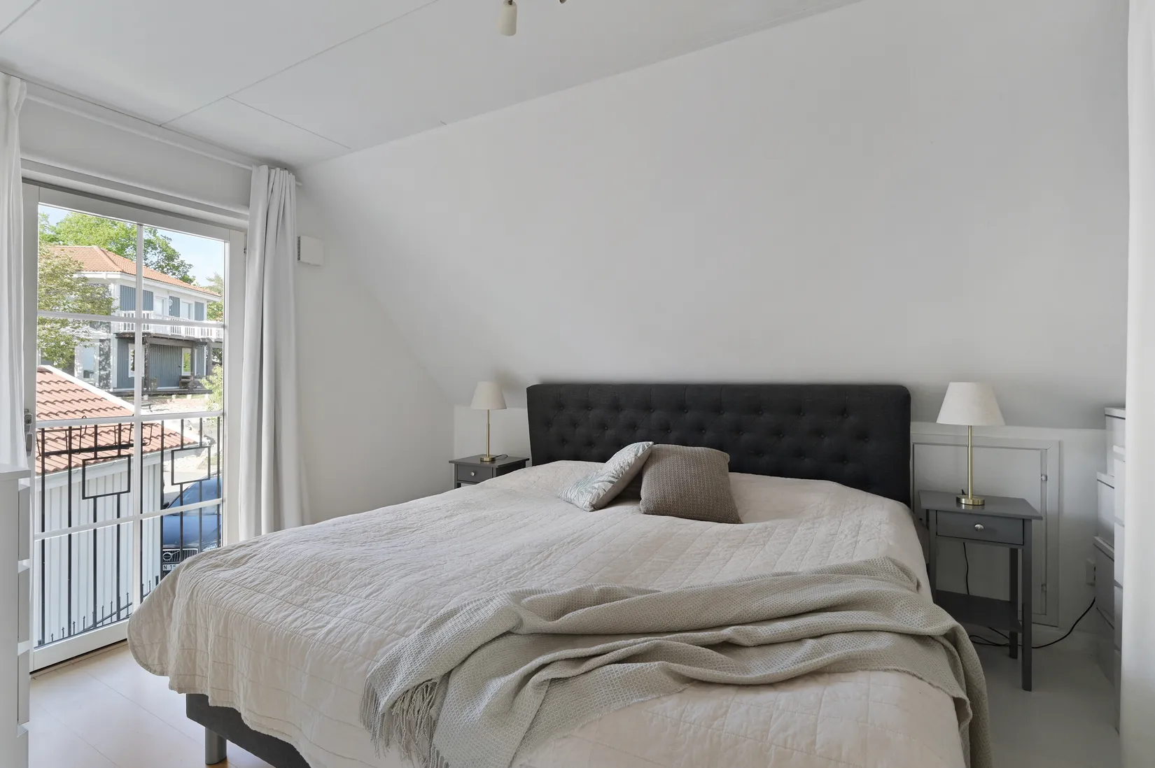 Villa, Skräddarns backe 5, Kungsängen, Upplands-Bro