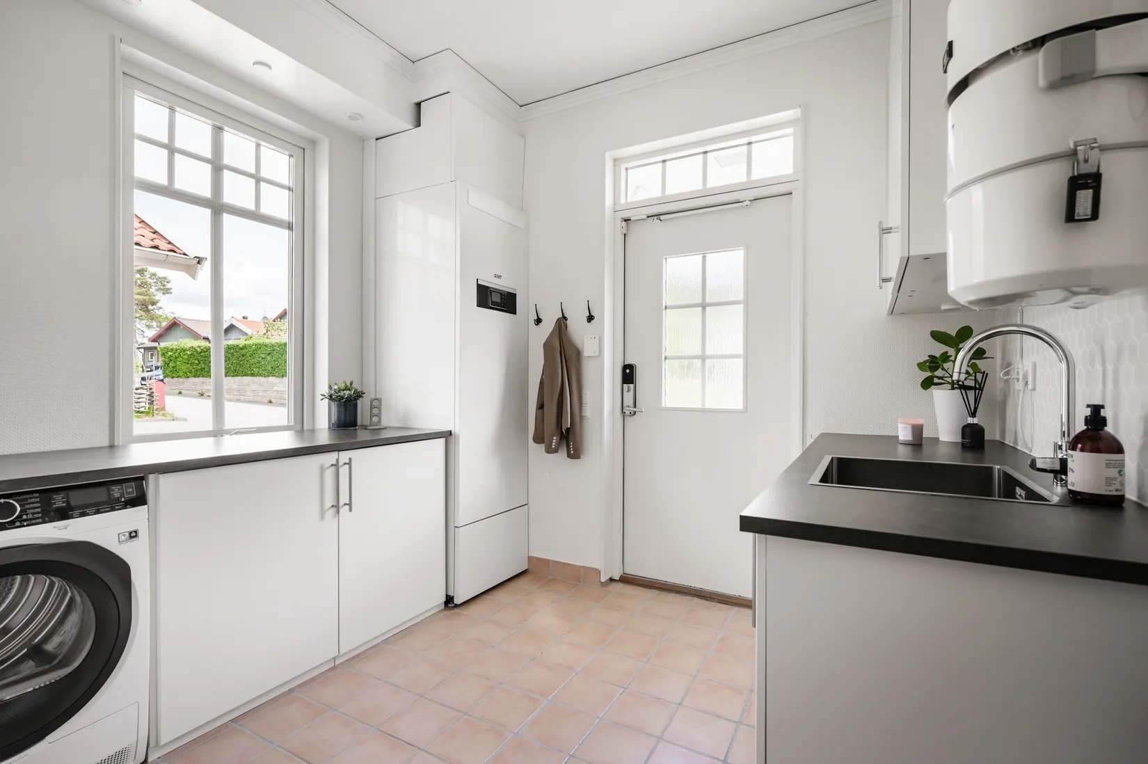 Villa, Lillsjöbacken 19, Sylta - Kungsängen, Upplands-Bro